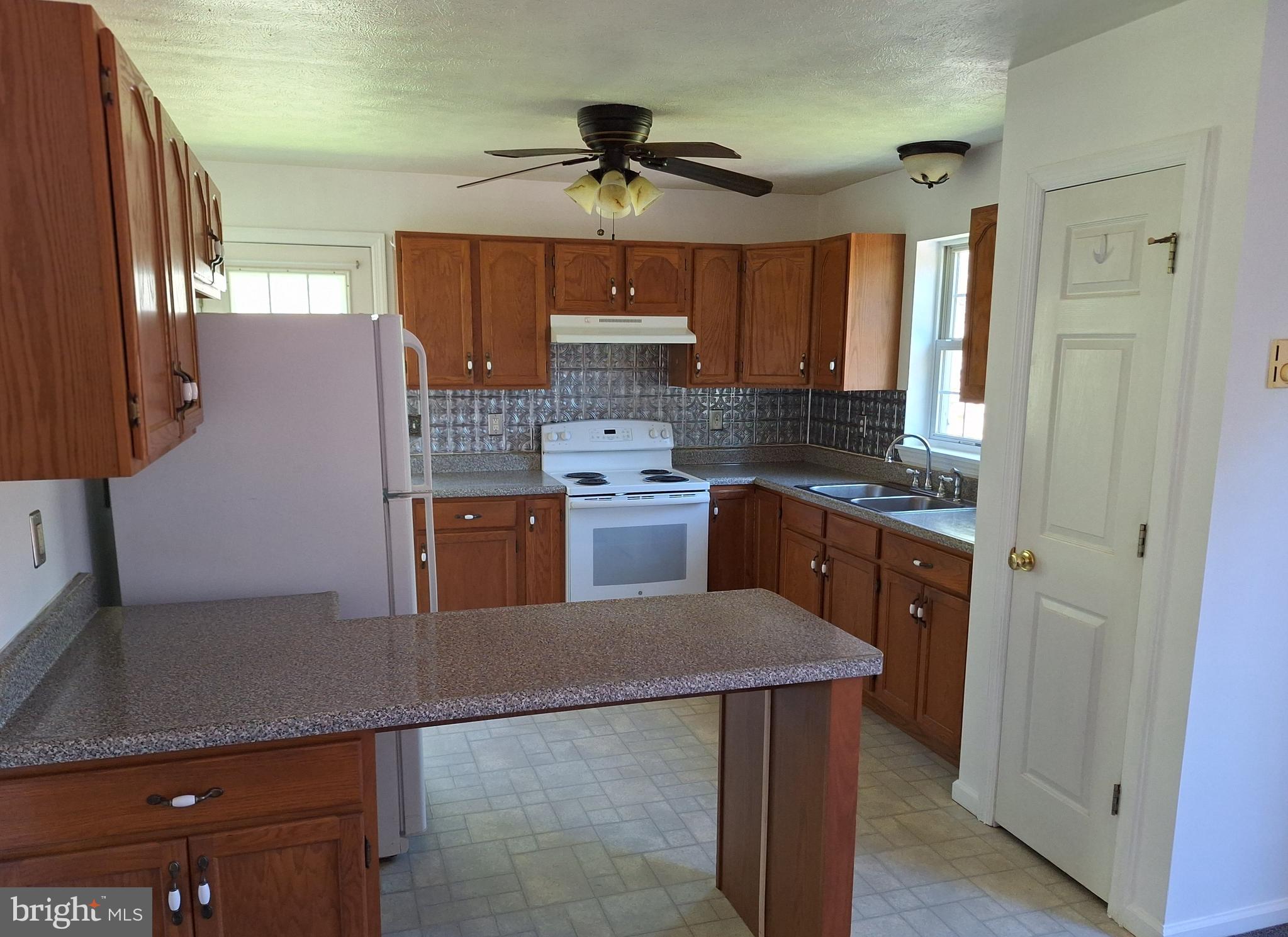 BOWMANS - Residential