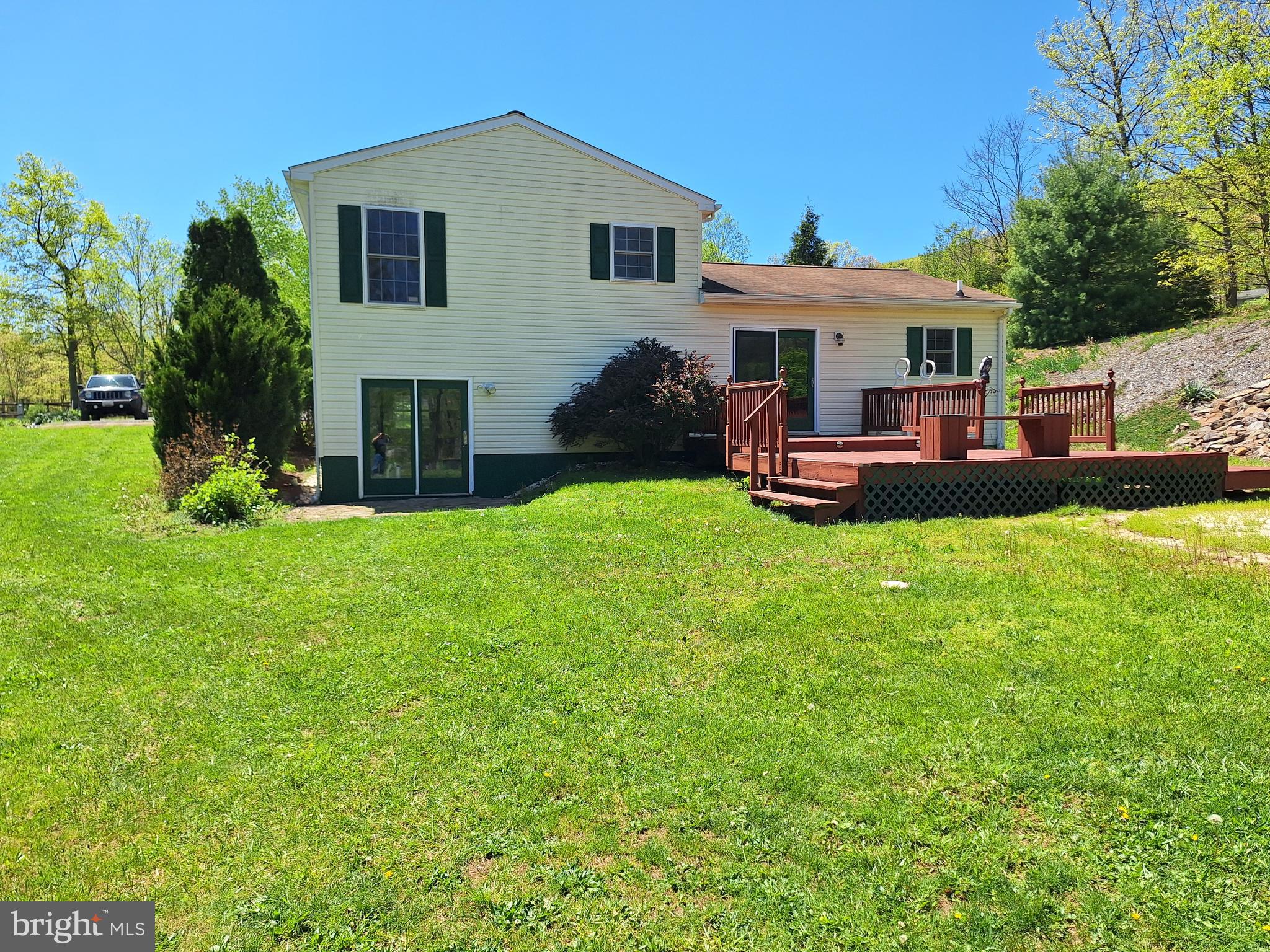 11017 RAVEN DRIVE
