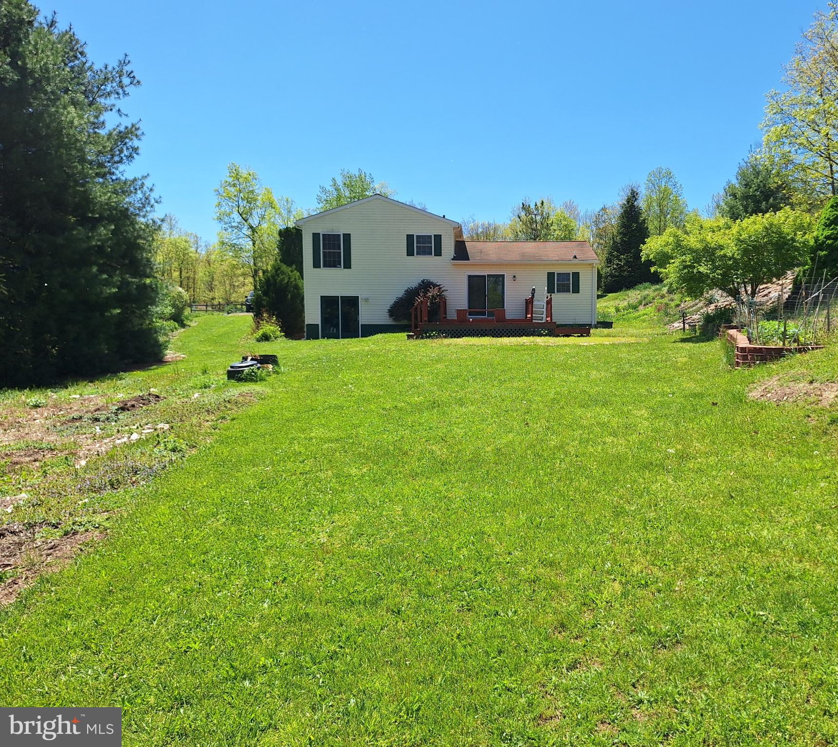 11017 RAVEN DRIVE