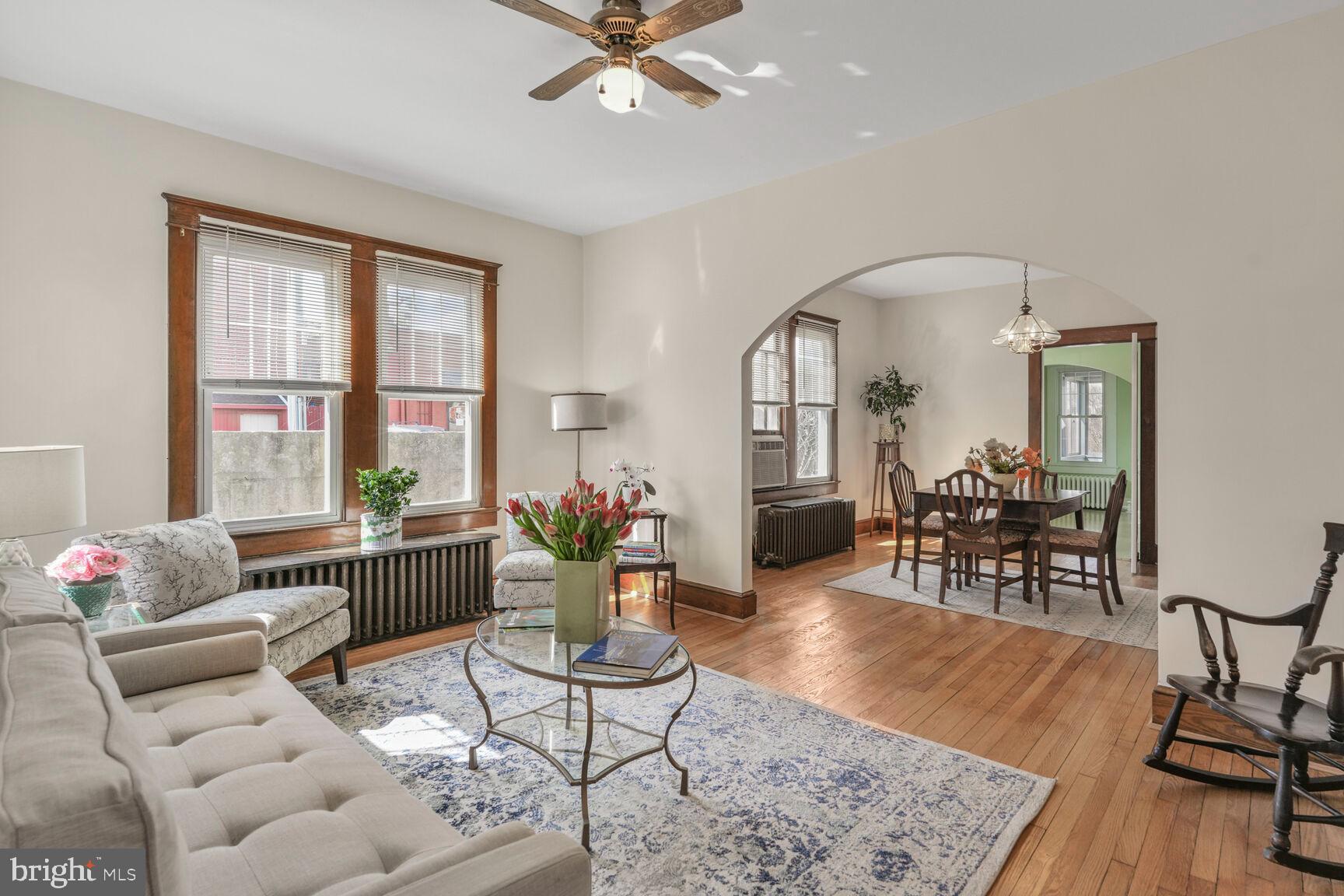 MAYWOOD - Residential