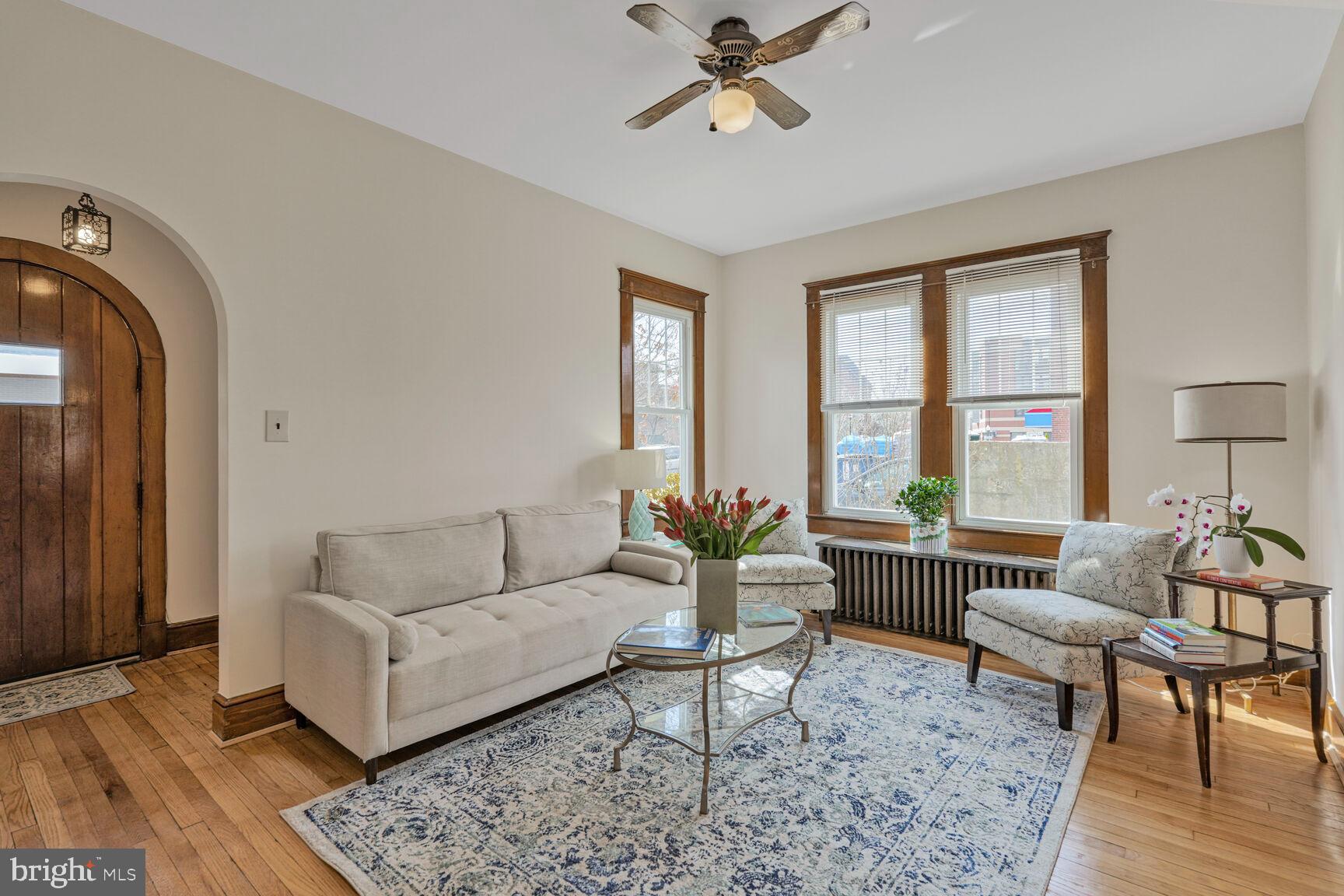 MAYWOOD - Residential