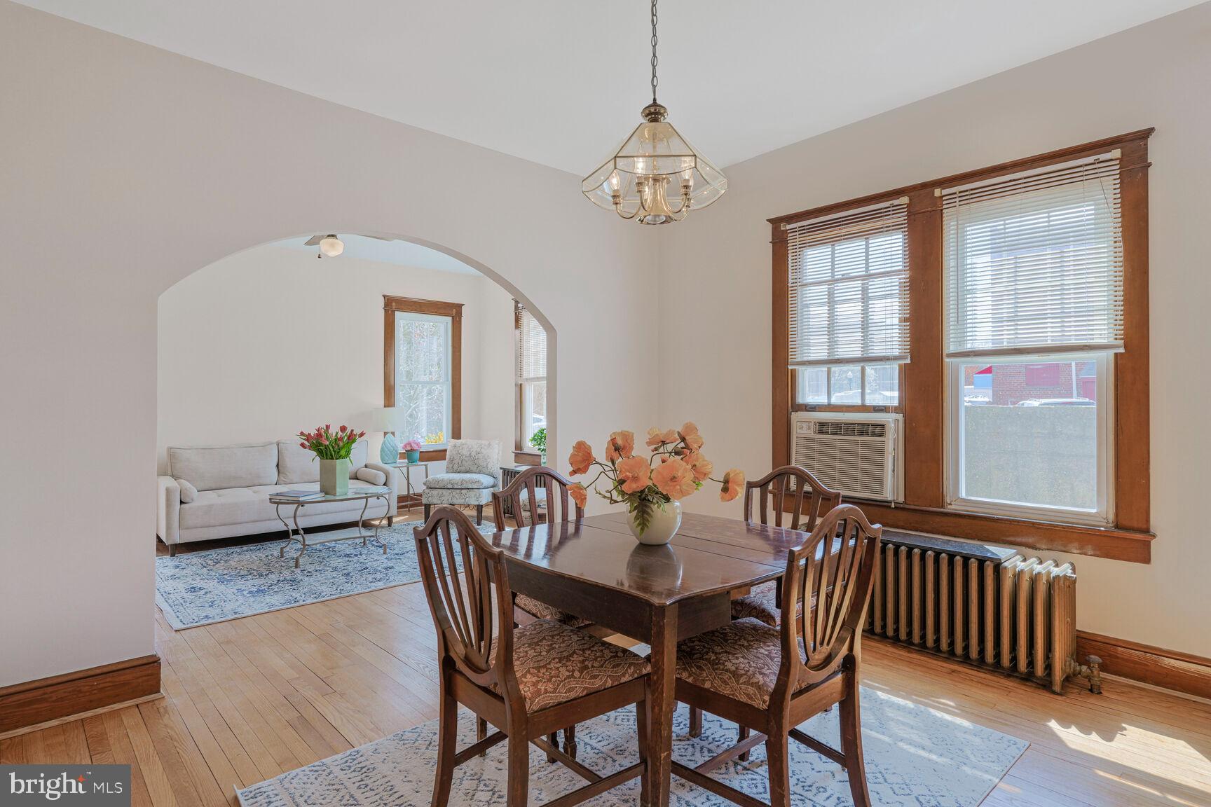 MAYWOOD - Residential