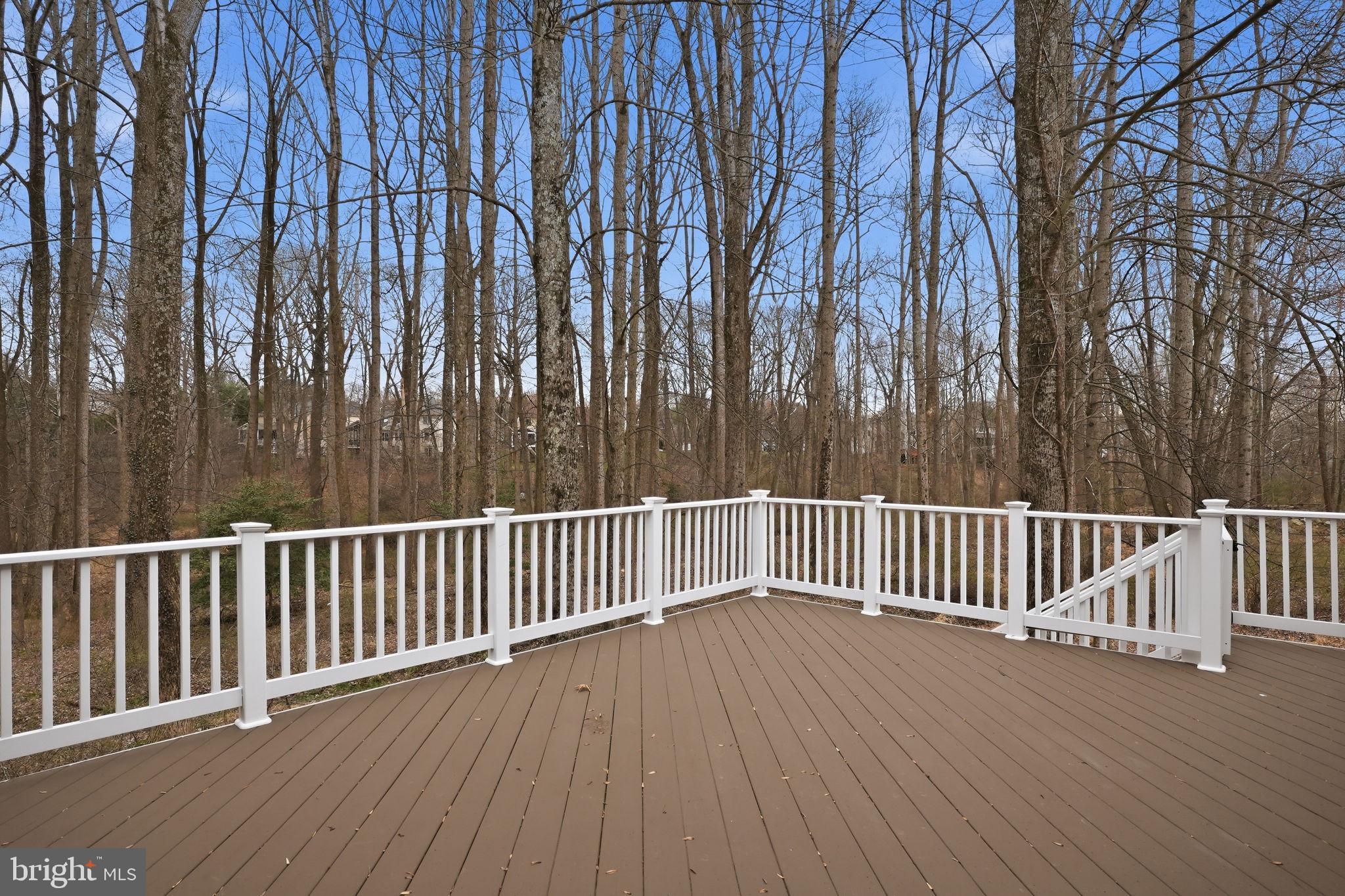 LAKELANDS - Residential