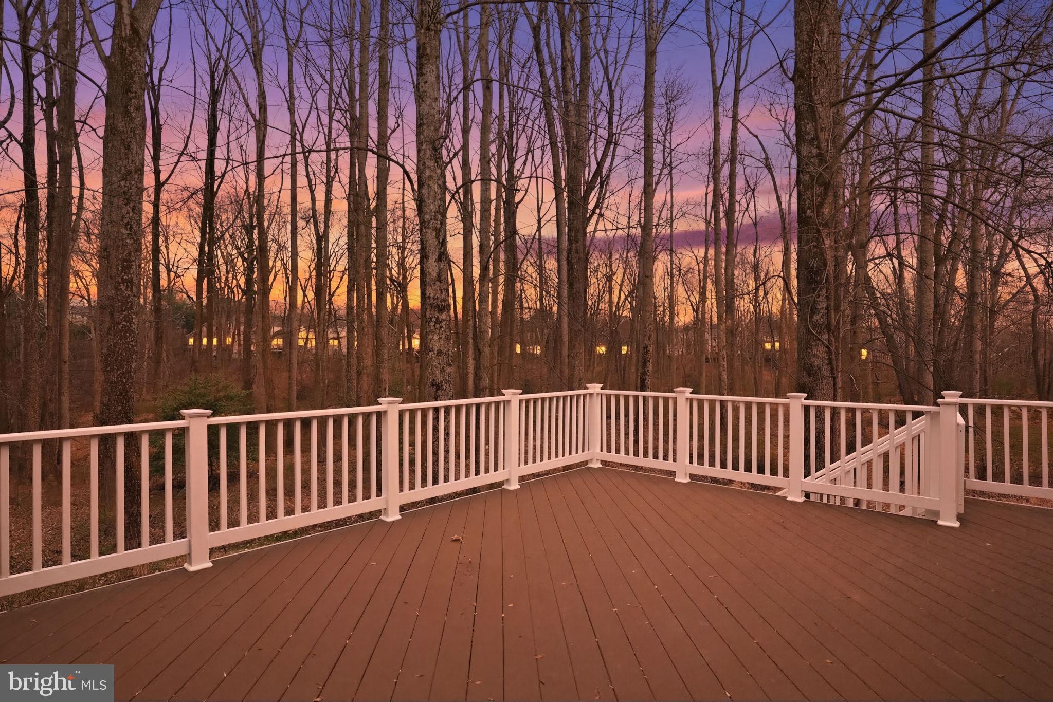 LAKELANDS - Residential