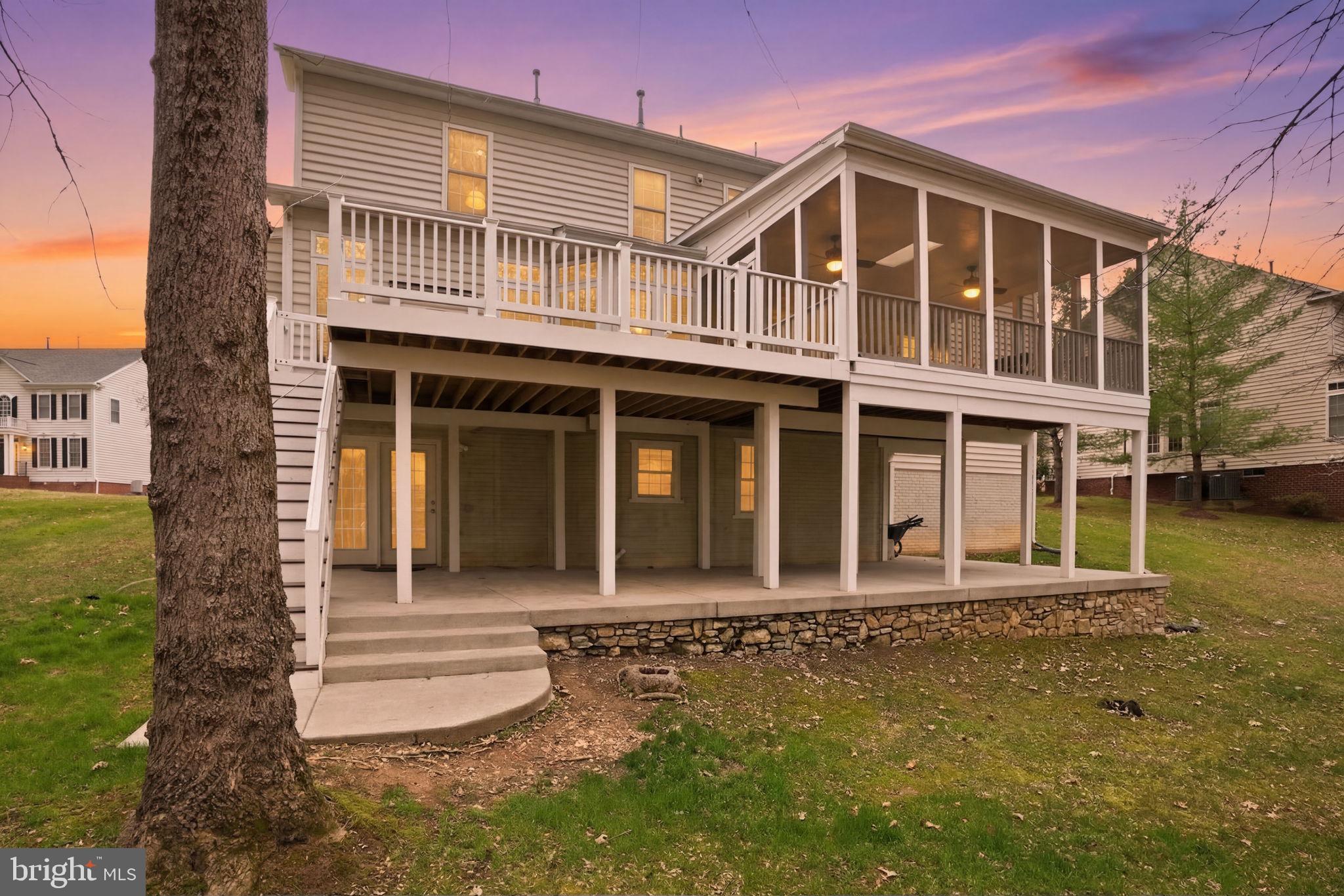 LAKELANDS - Residential