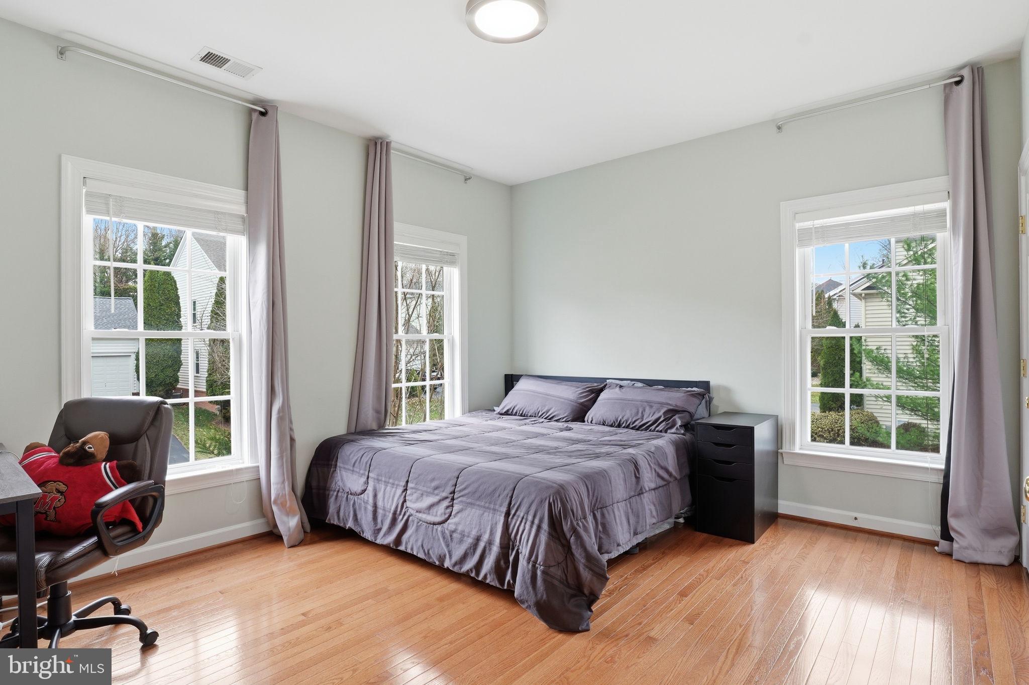 LAKELANDS - Residential