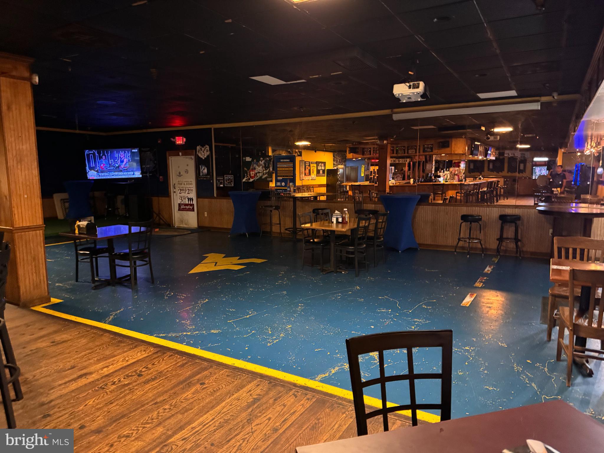 MID-ATLANTIC INDUSTRIAL PARK - Commercial Lease