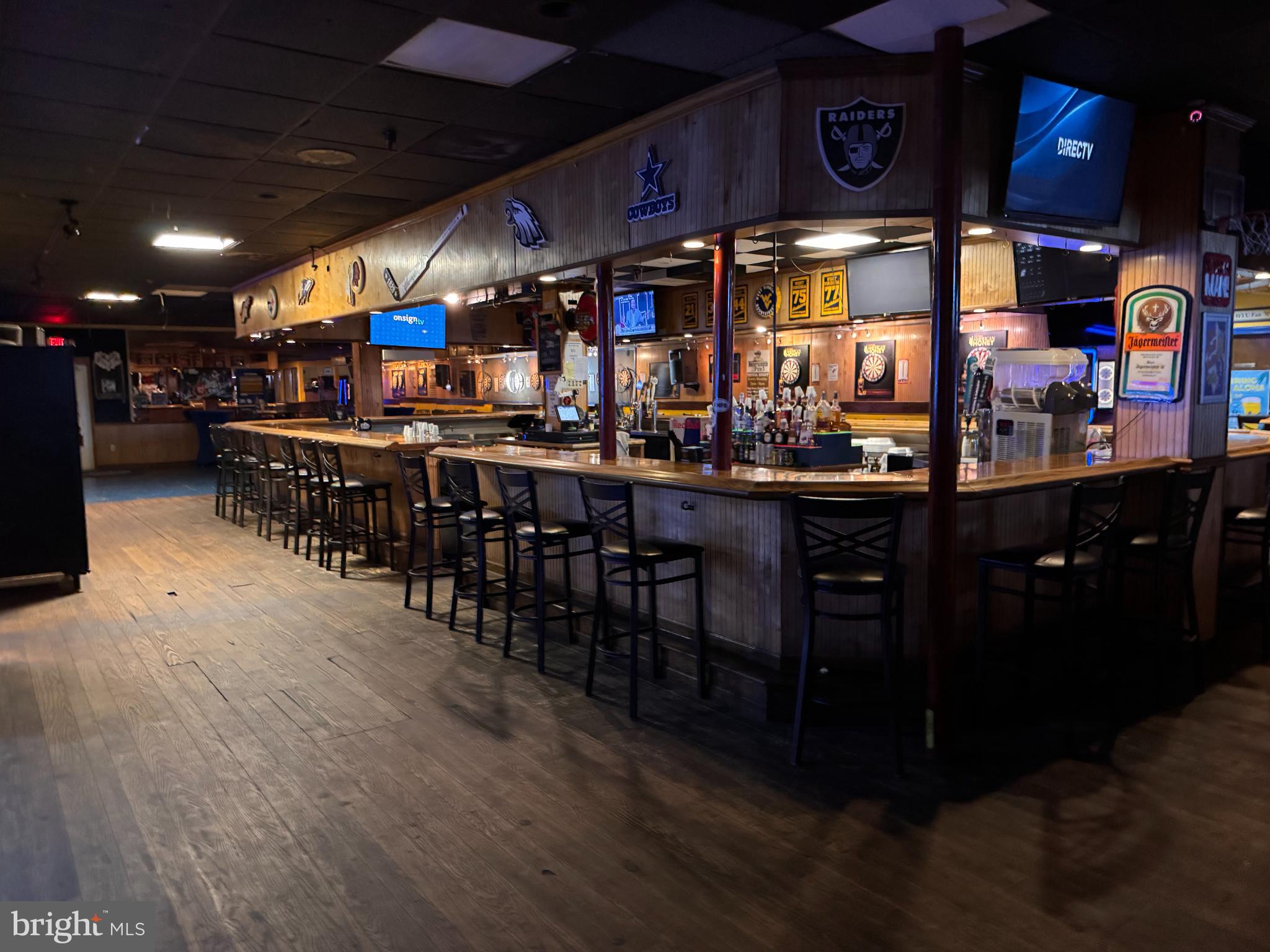 MID-ATLANTIC INDUSTRIAL PARK - Commercial Lease