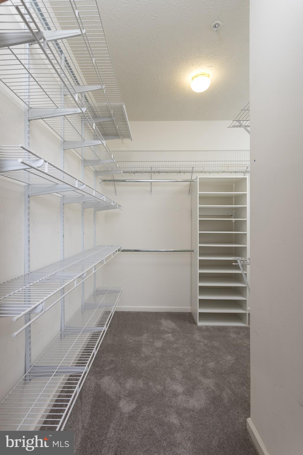 PERRY HALL FARMS - Residential Lease