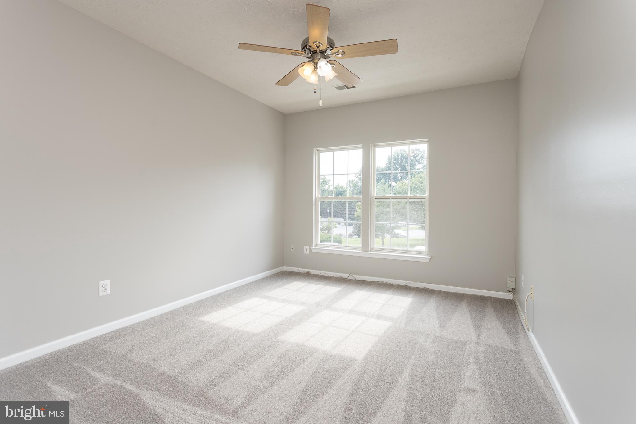 PERRY HALL FARMS - Residential Lease