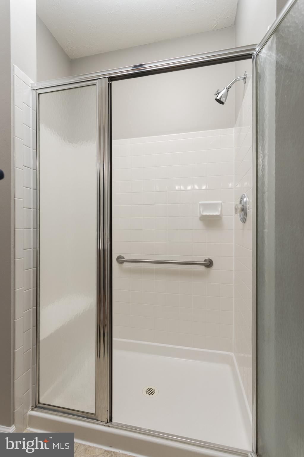 PERRY HALL FARMS - Residential Lease