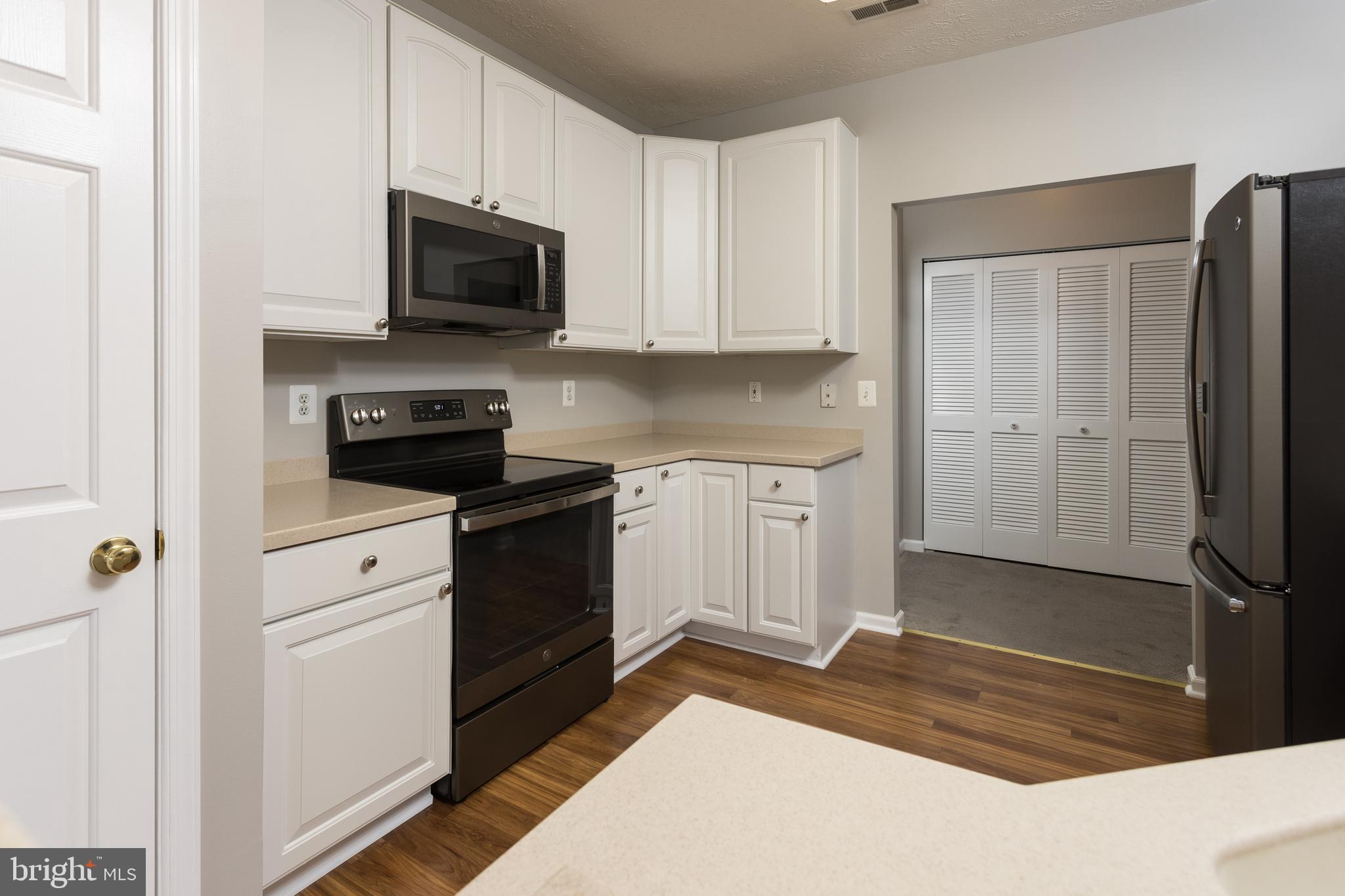 PERRY HALL FARMS - Residential Lease