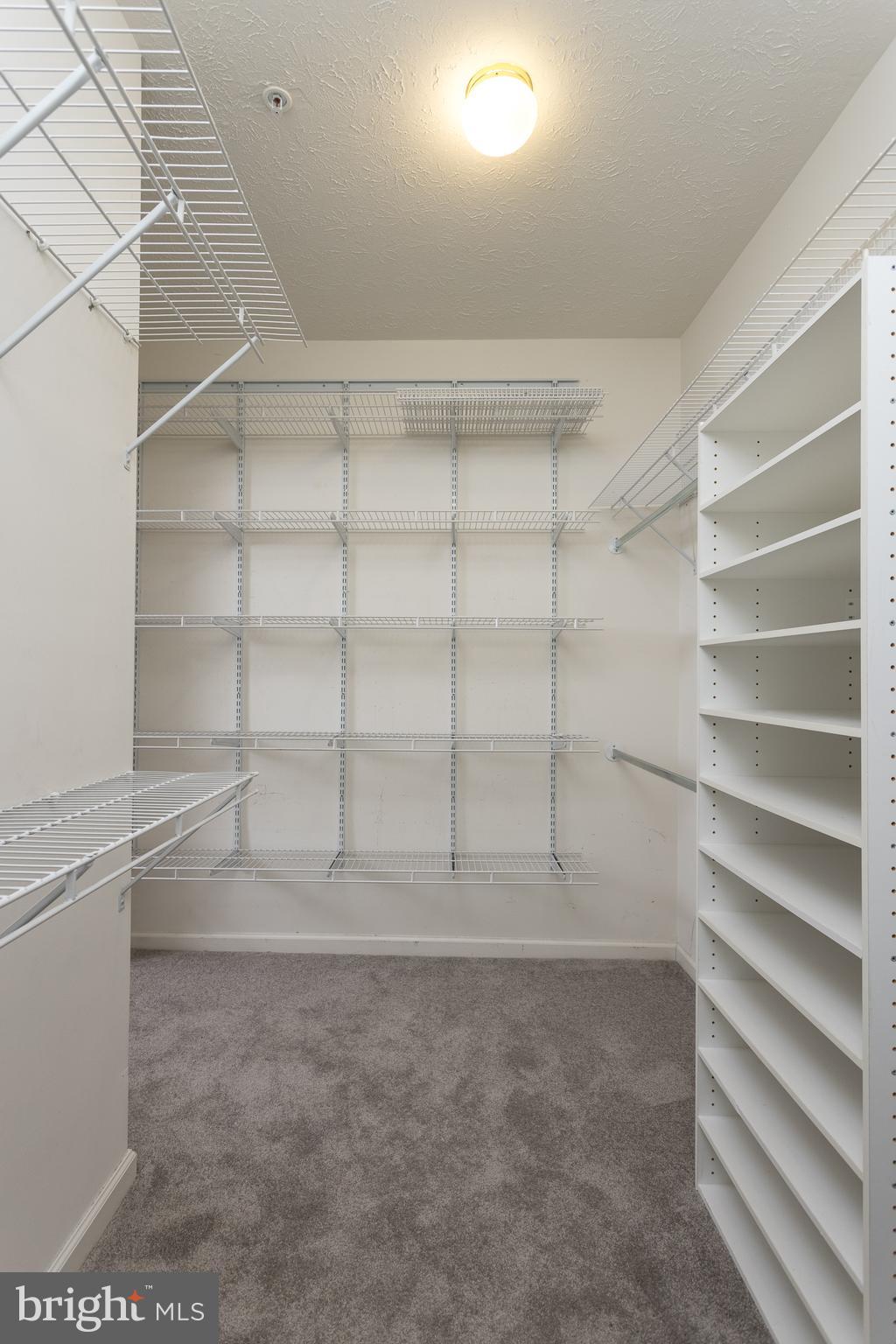 PERRY HALL FARMS - Residential Lease