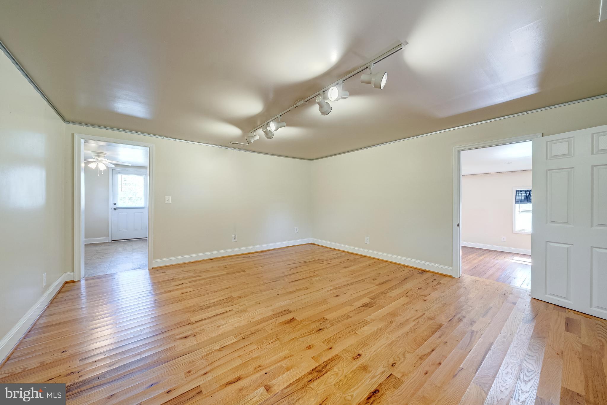 GAINESVILLE - Residential