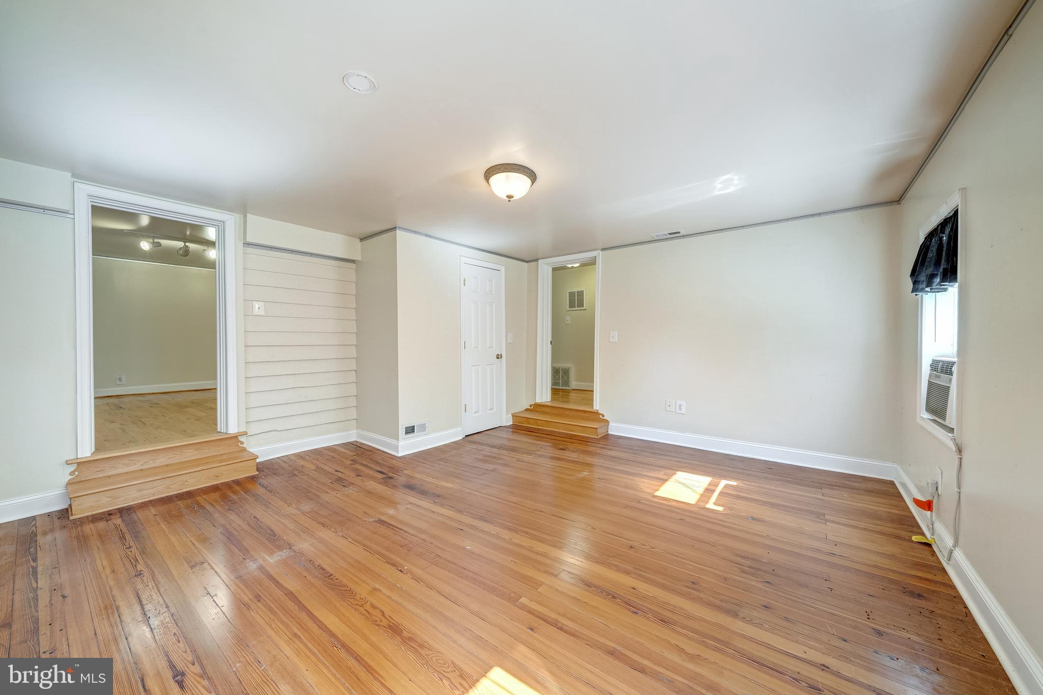 GAINESVILLE - Residential