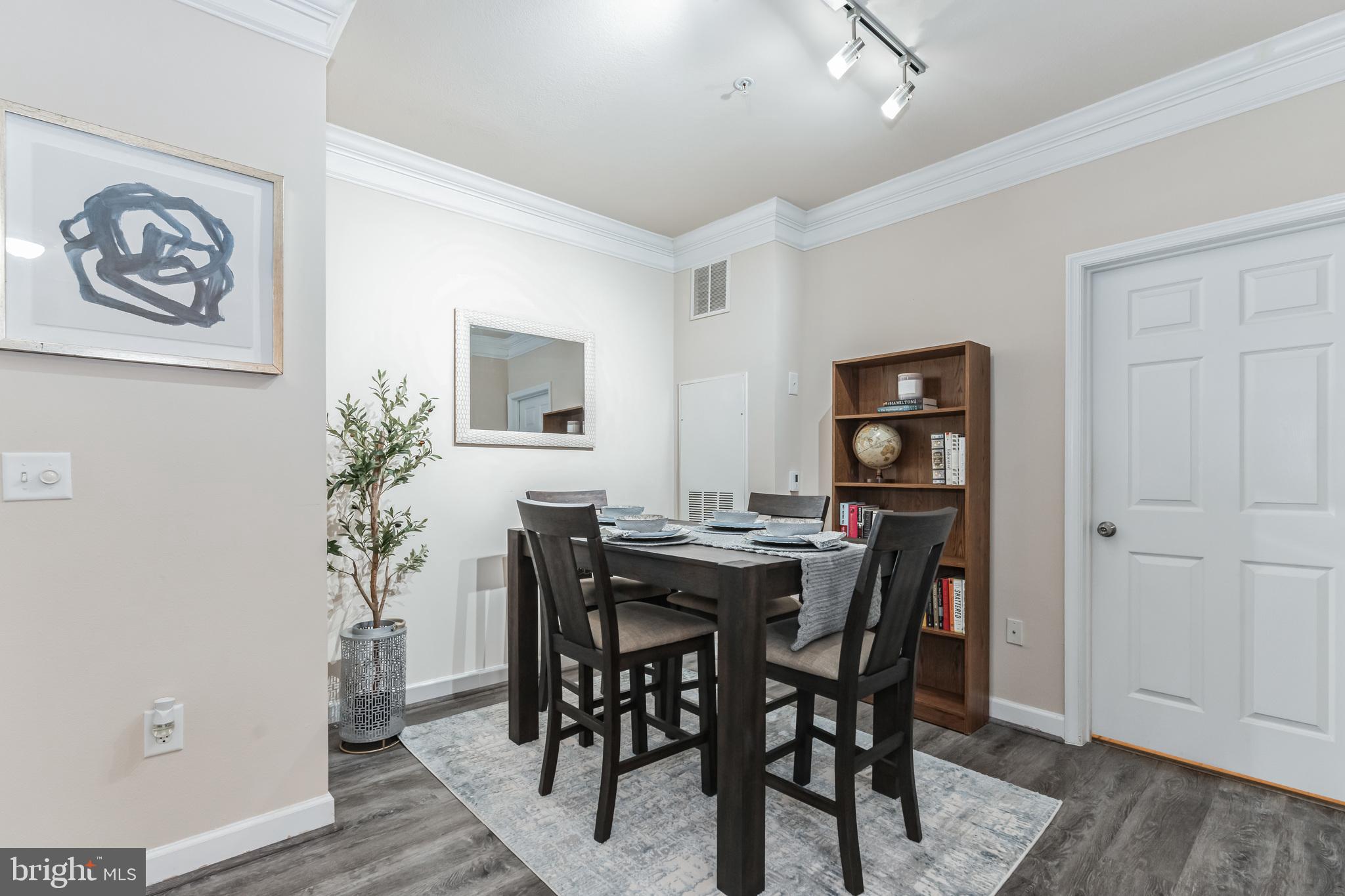 FITZ AT ROCKVILLE TOWN C - Residential