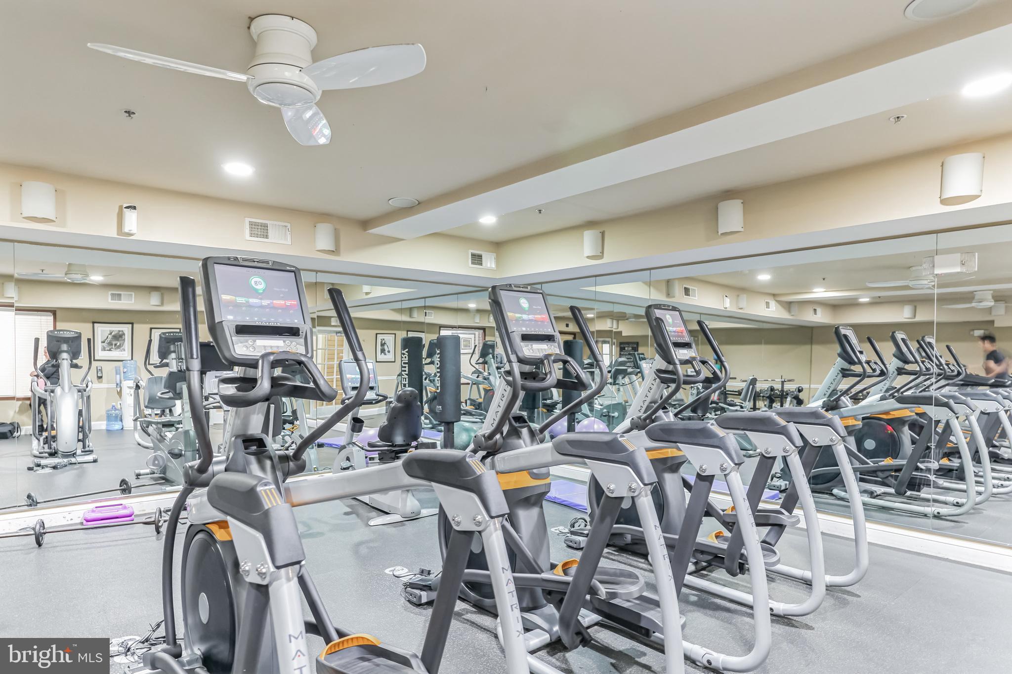 FITZ AT ROCKVILLE TOWN C - Residential