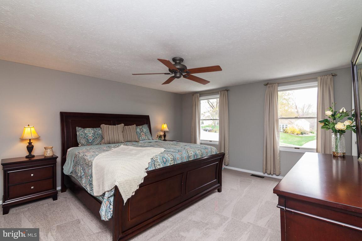 MIDDLE VALLEY - Residential