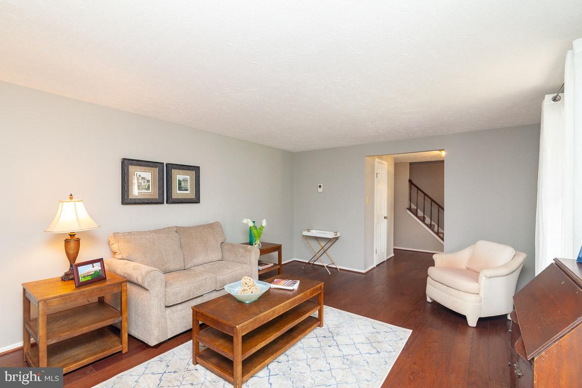 MIDDLE VALLEY - Residential