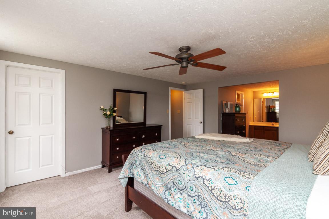 MIDDLE VALLEY - Residential