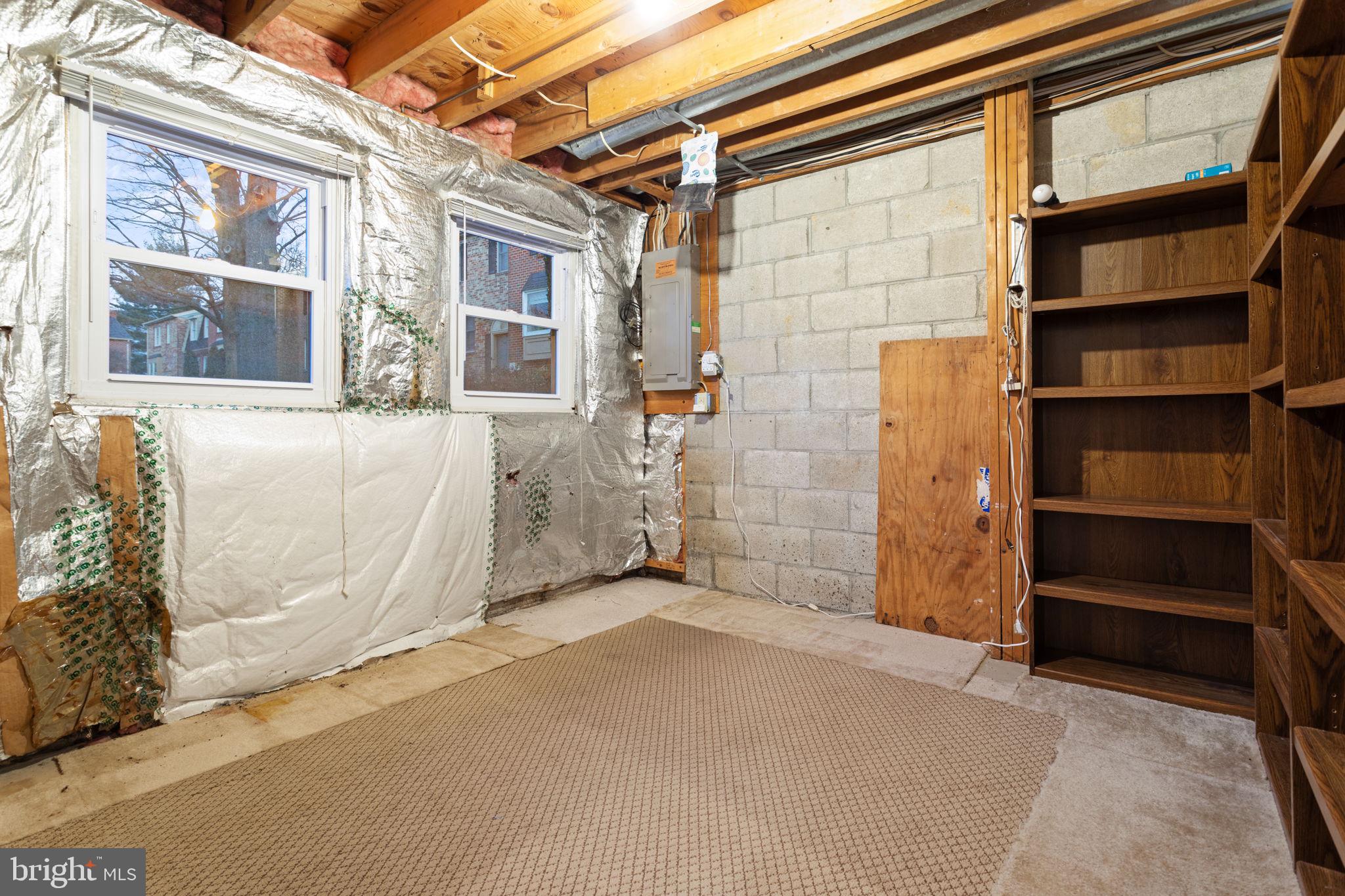 COLONY VILLAGE - Residential Lease