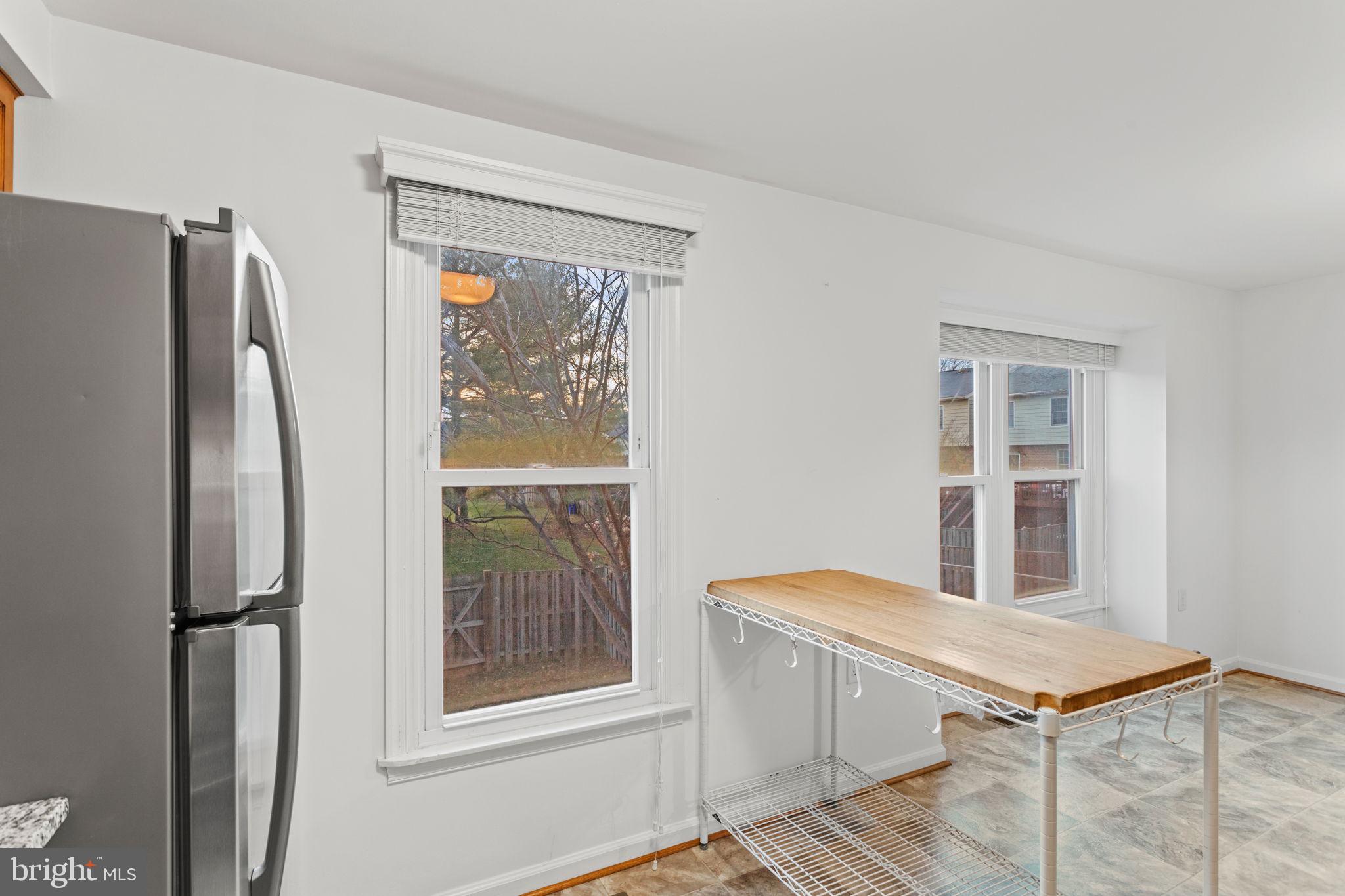 COLONY VILLAGE - Residential Lease