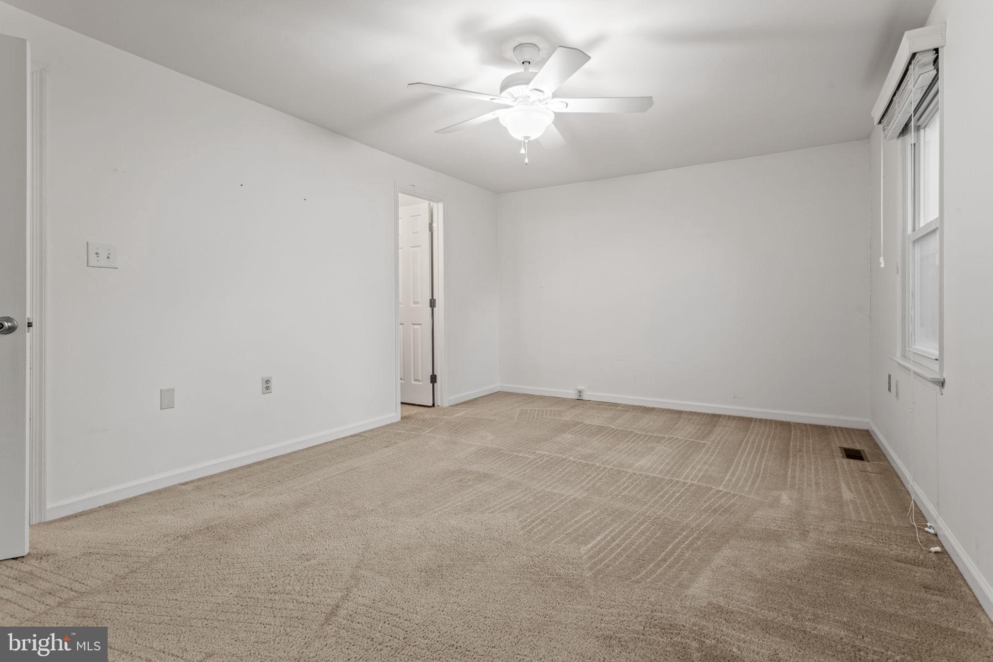 COLONY VILLAGE - Residential Lease