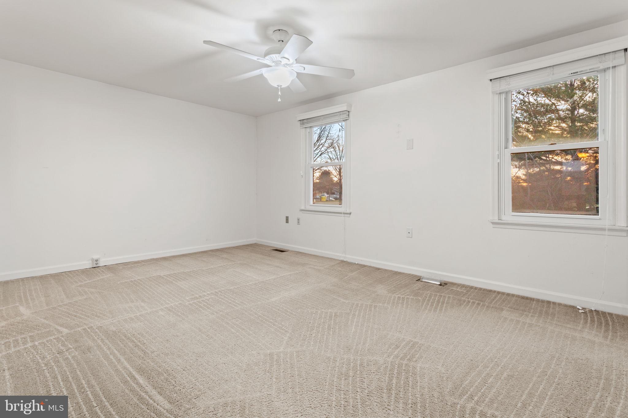 COLONY VILLAGE - Residential Lease