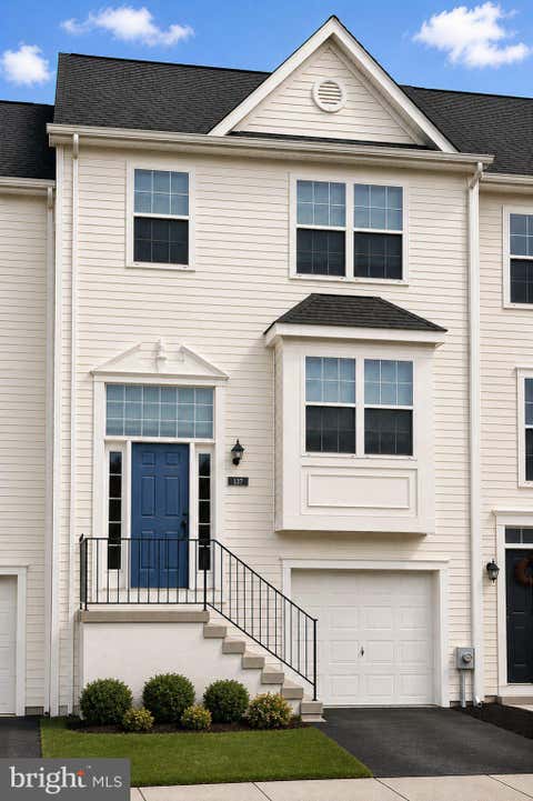 Townhouse For Sale - 5630 Ashburn Terrace<br/> Frederick County, FREDERICK, MD 21703