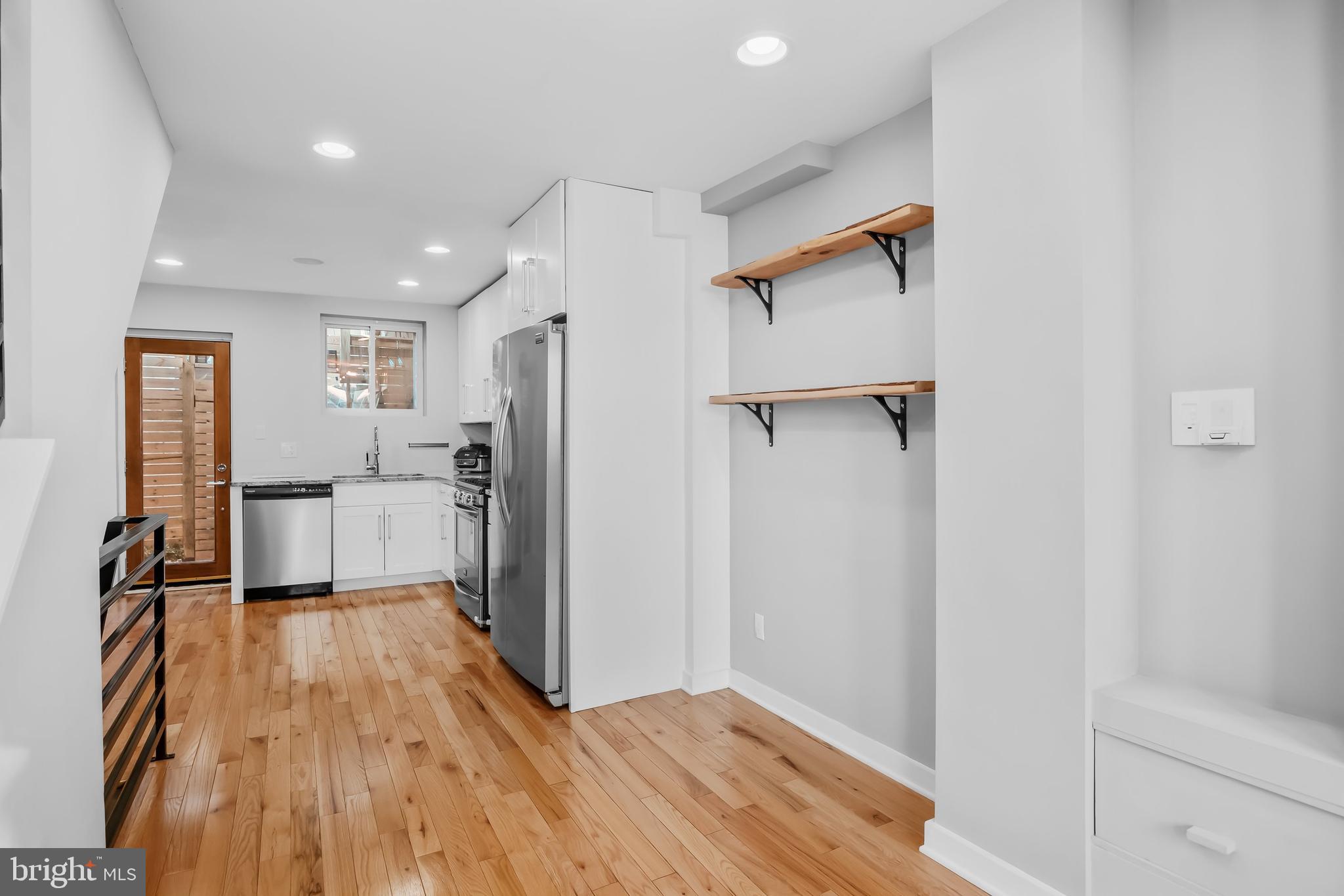 PASSYUNK SQUARE - Residential Lease