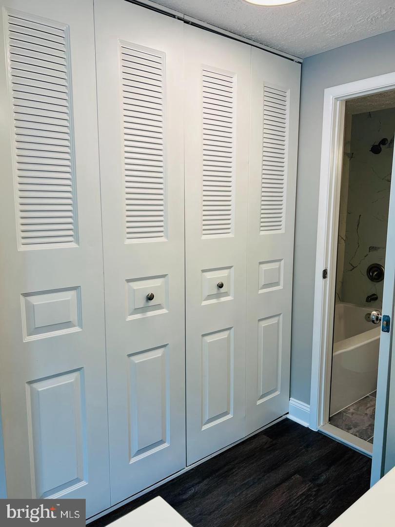 NEWINGTON FOREST - Residential Lease