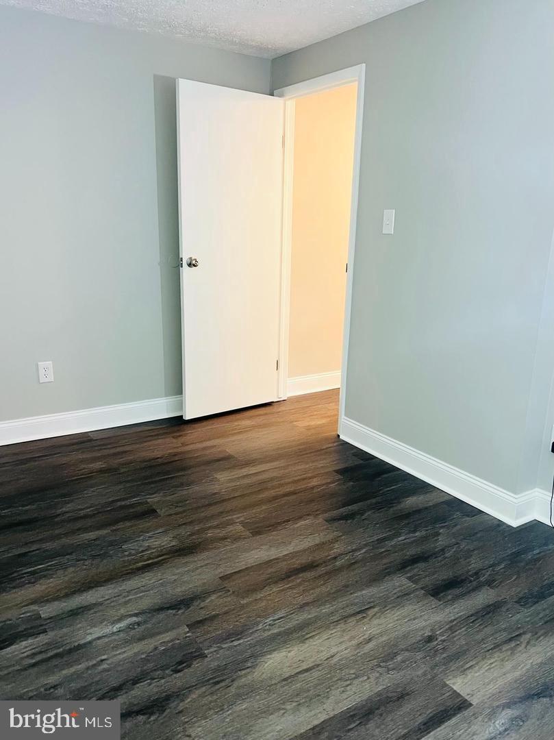 NEWINGTON FOREST - Residential Lease