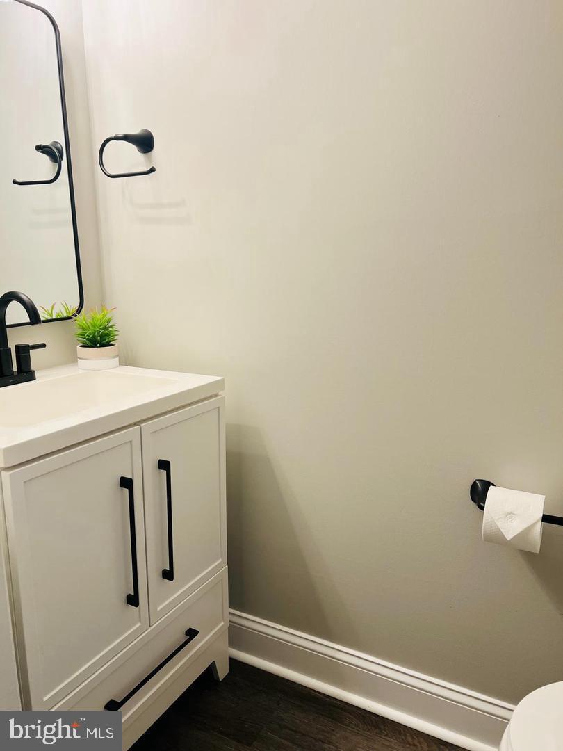 NEWINGTON FOREST - Residential Lease