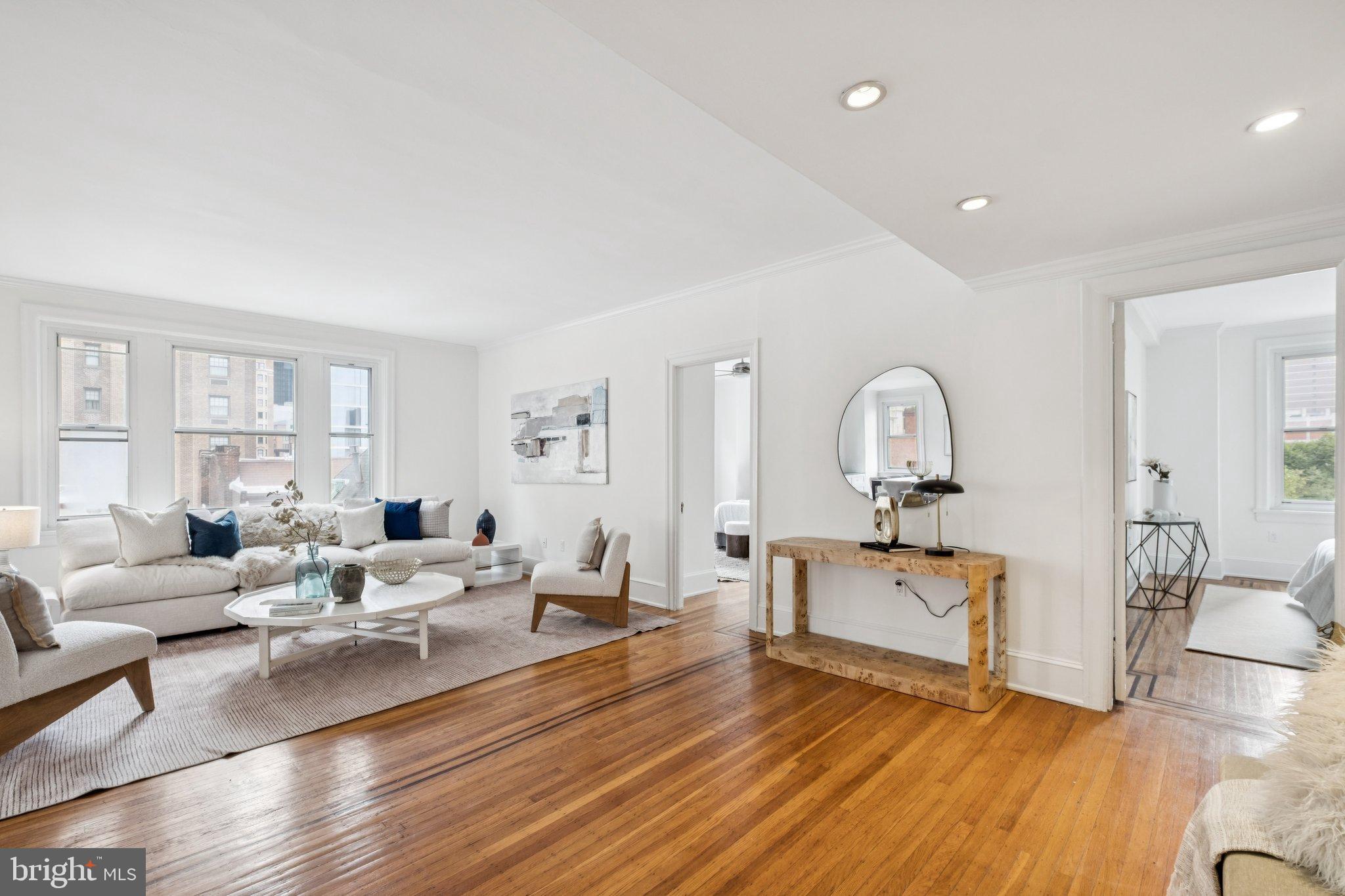 RITTENHOUSE SQUARE - Residential