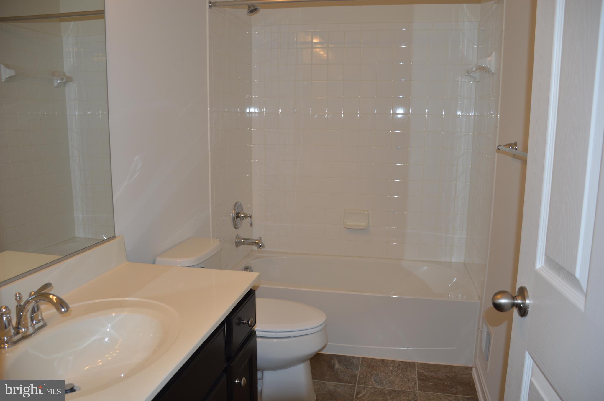 DOMINION CROSSING - Residential Lease