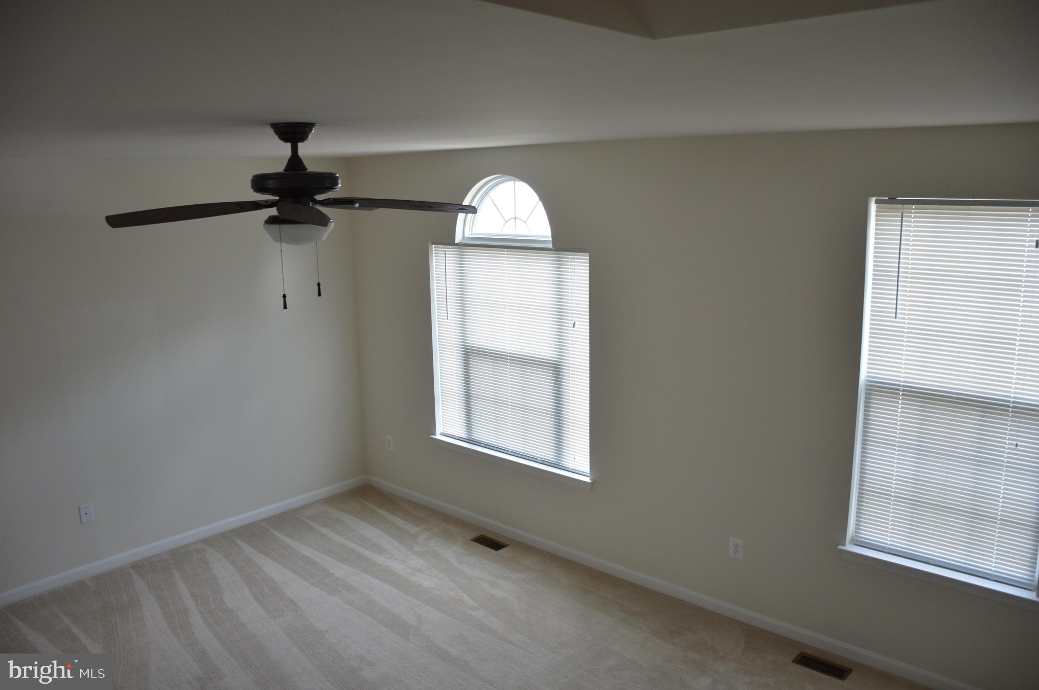 DOMINION CROSSING - Residential Lease