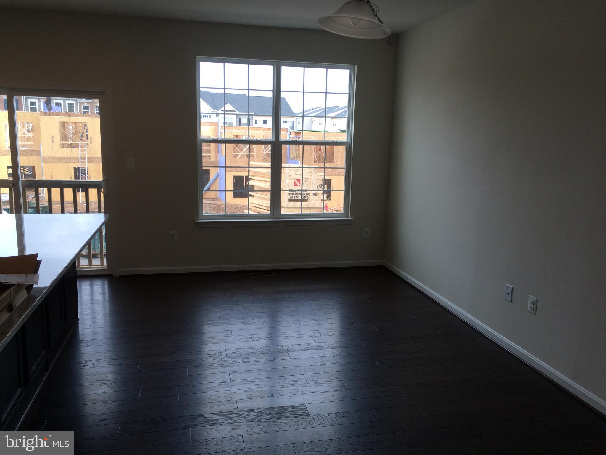 DOMINION CROSSING - Residential Lease