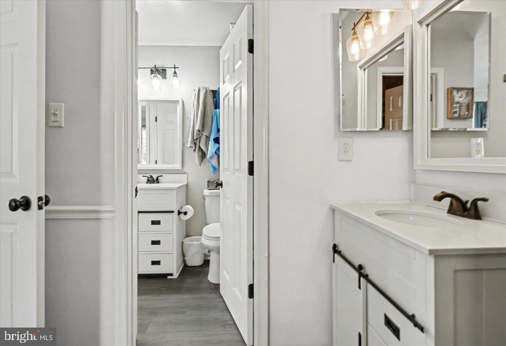 VILLAGE OF THOMAS RUN - Residential