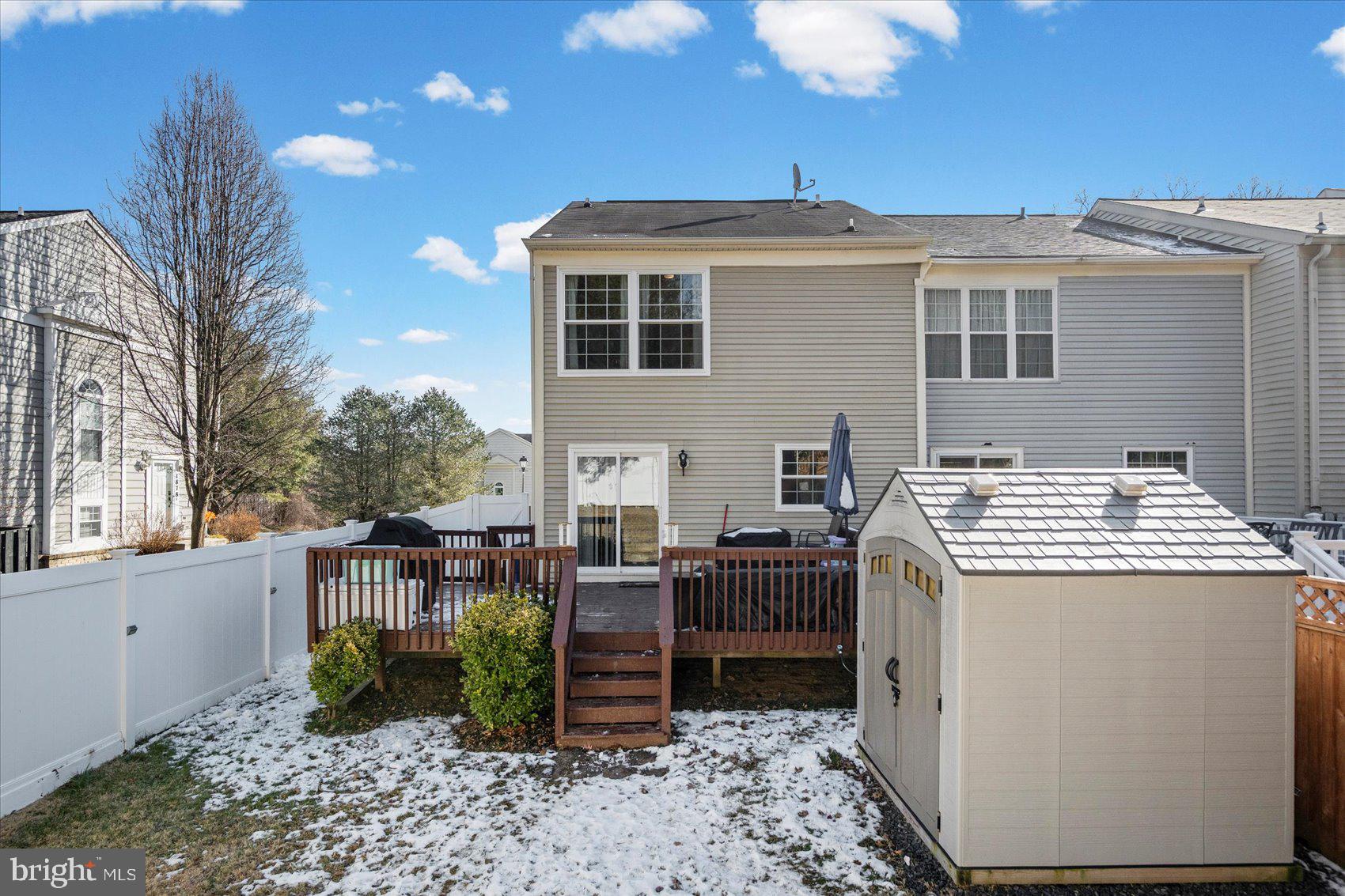 VILLAGE OF THOMAS RUN - Residential