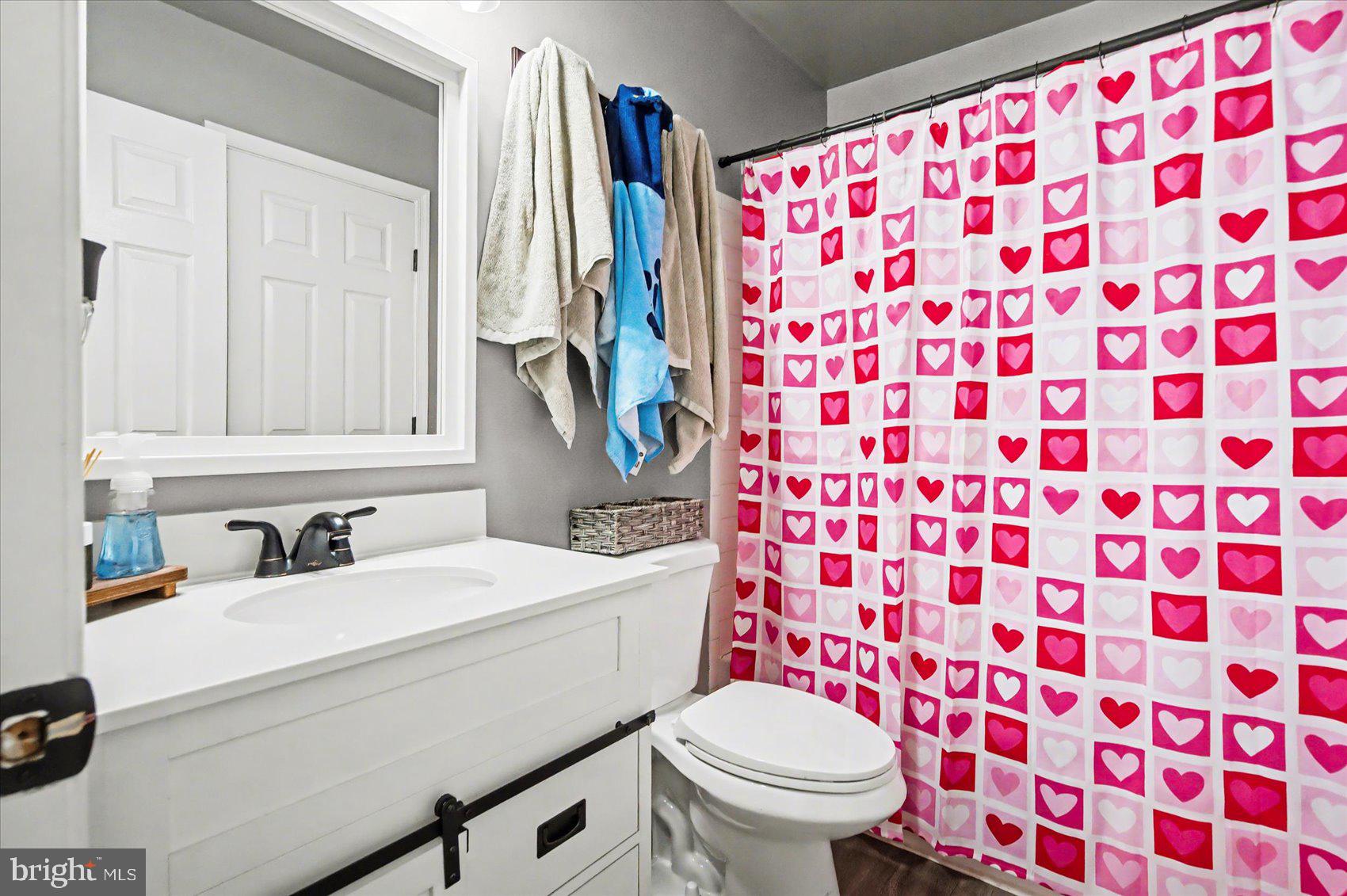 VILLAGE OF THOMAS RUN - Residential