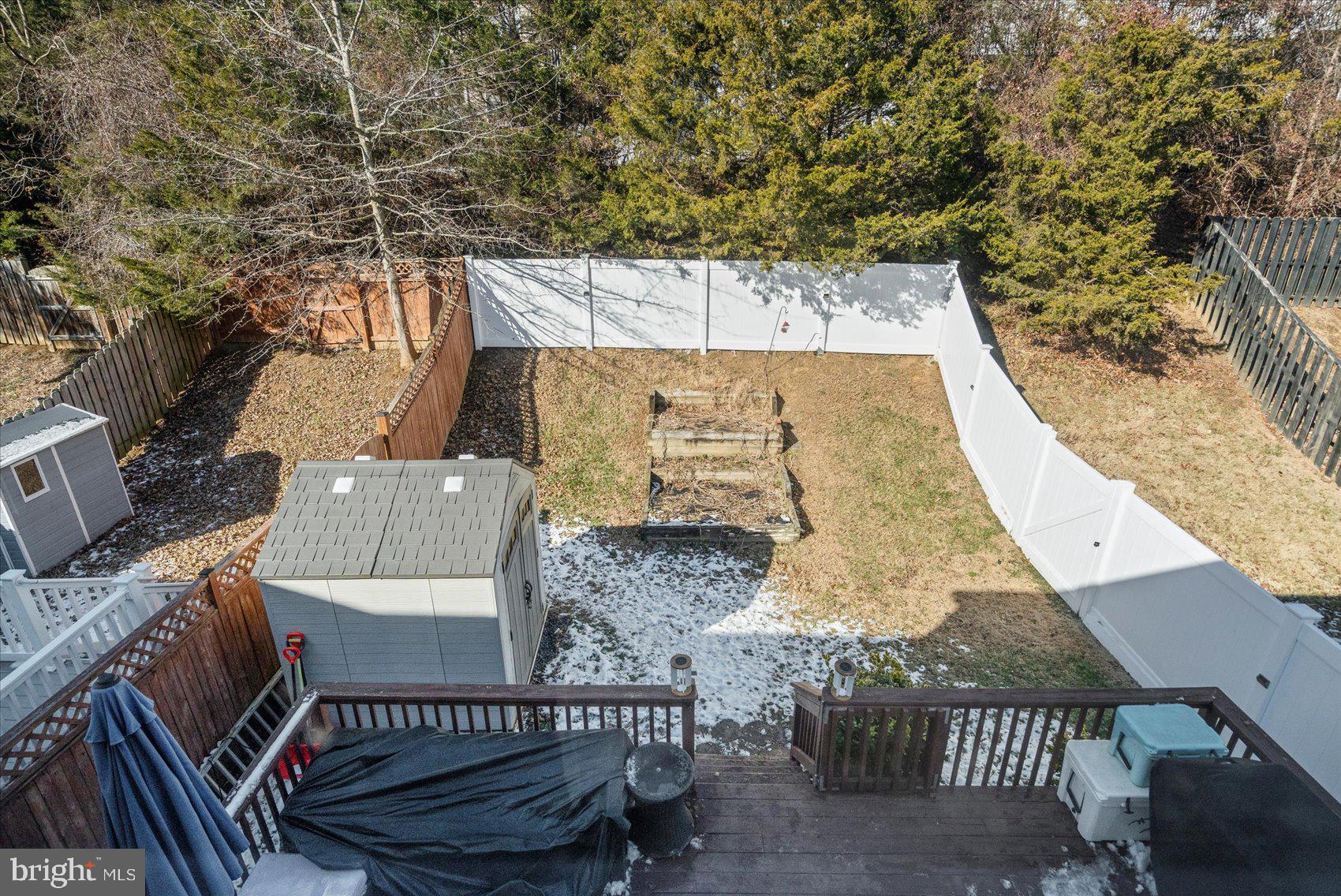 VILLAGE OF THOMAS RUN - Residential