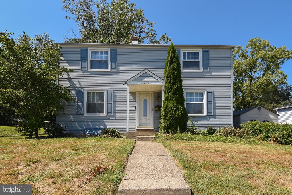 Photo of 1014 N York Road, WILLOW GROVE, PA 19090 (MLS # PAMC2153882)