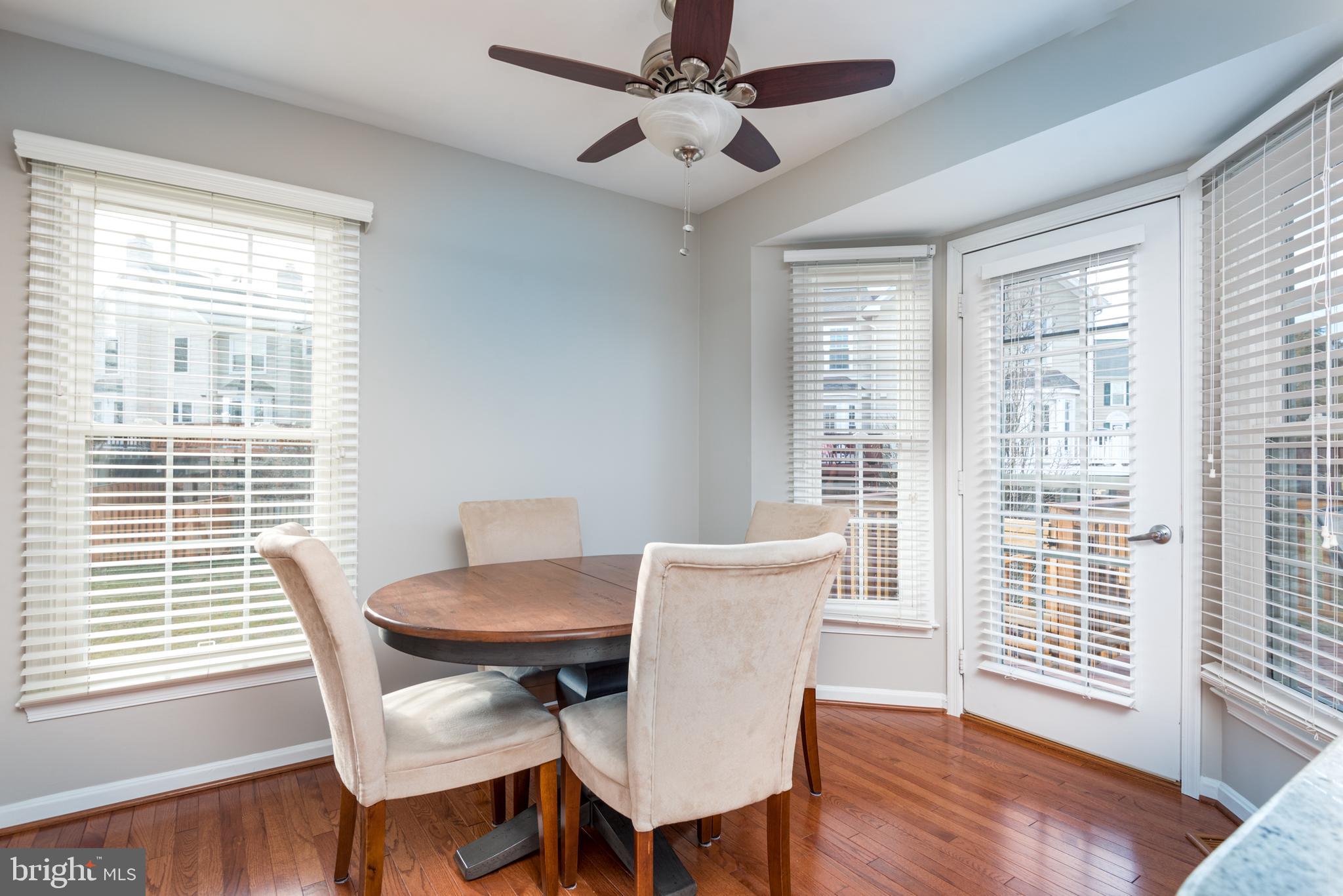 ASHBURN FARM - Residential