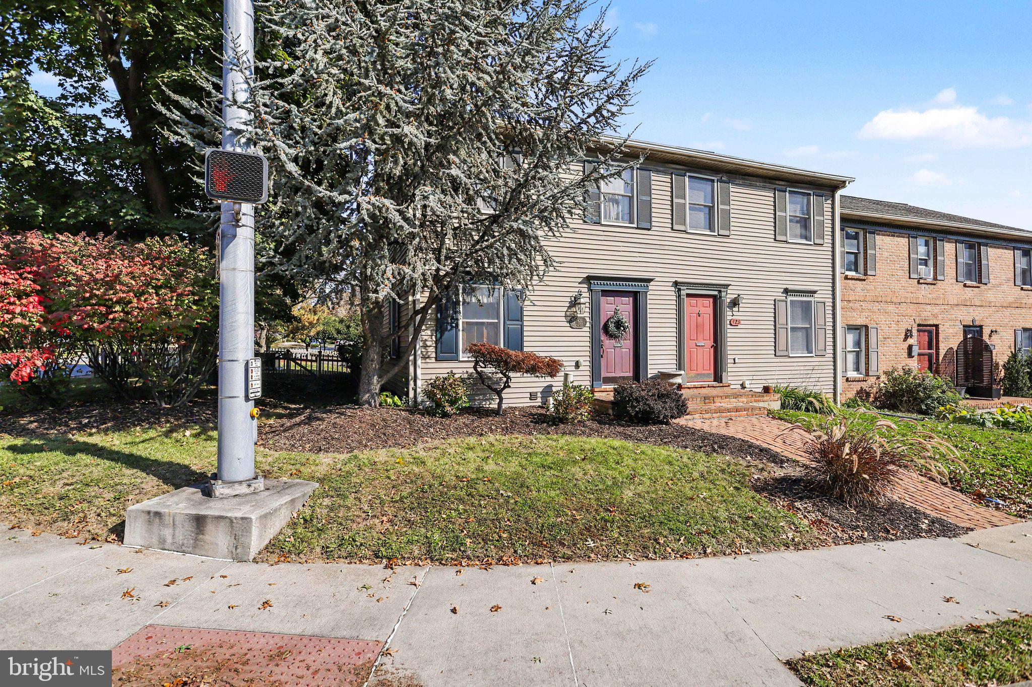425 N MARKET STREET