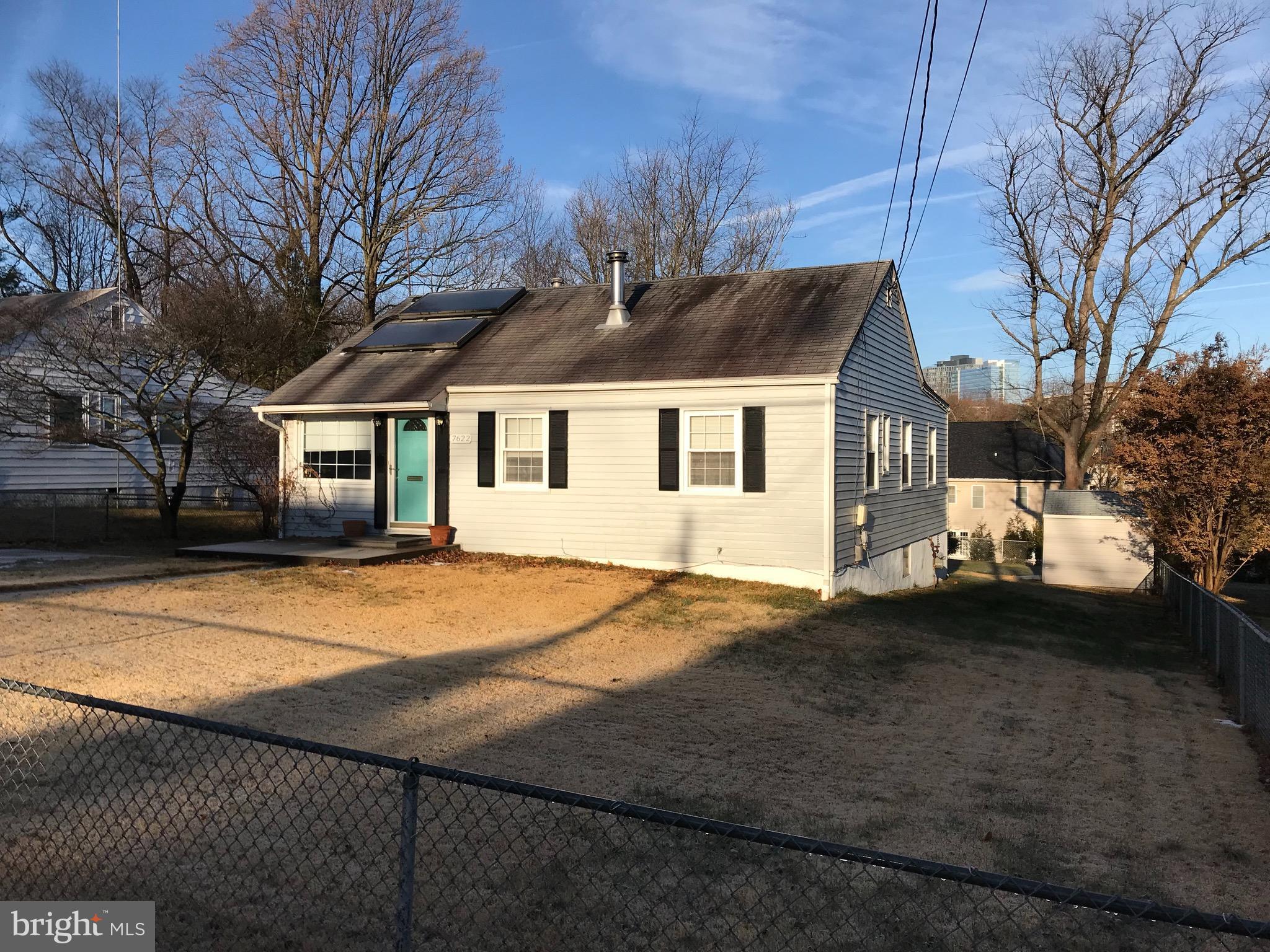 PIMMIT HILLS - Residential Lease