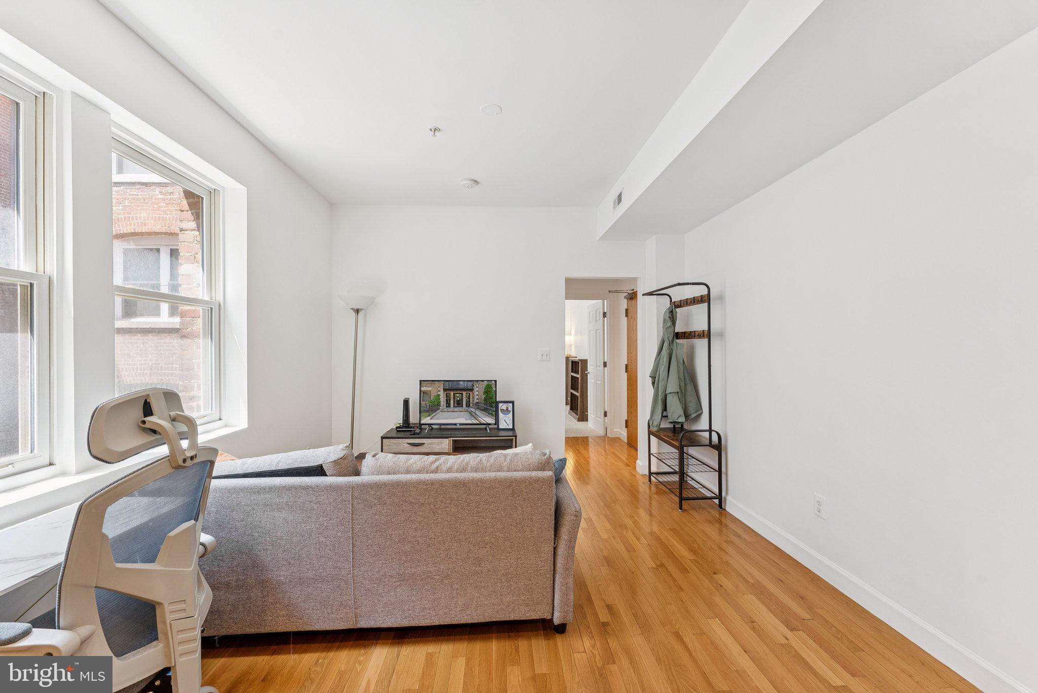 1440 COLUMBIA ROAD NW 204