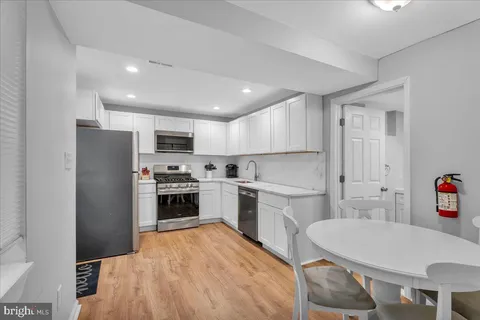813 Cumberland Street, Gloucester City, NJ MLS: NJCD2085672