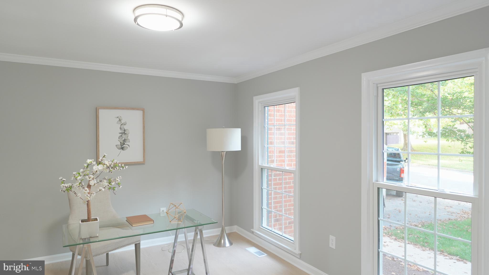 SHERWOOD FOREST MANOR - Residential