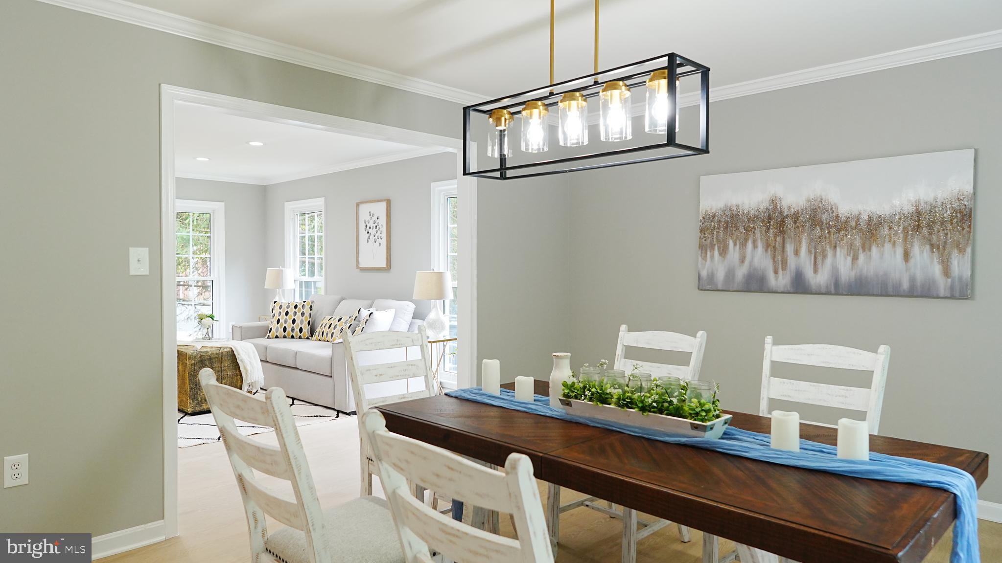 SHERWOOD FOREST MANOR - Residential