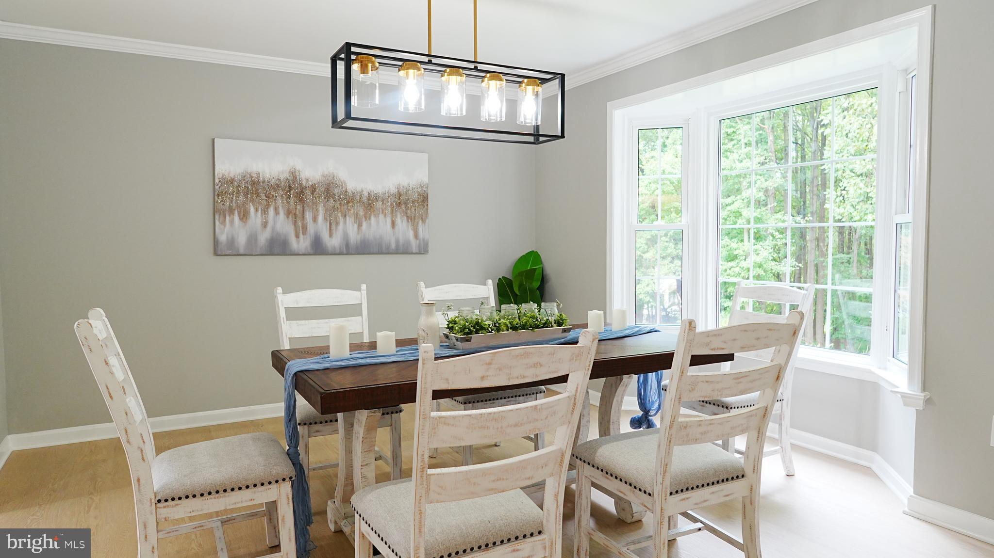 SHERWOOD FOREST MANOR - Residential